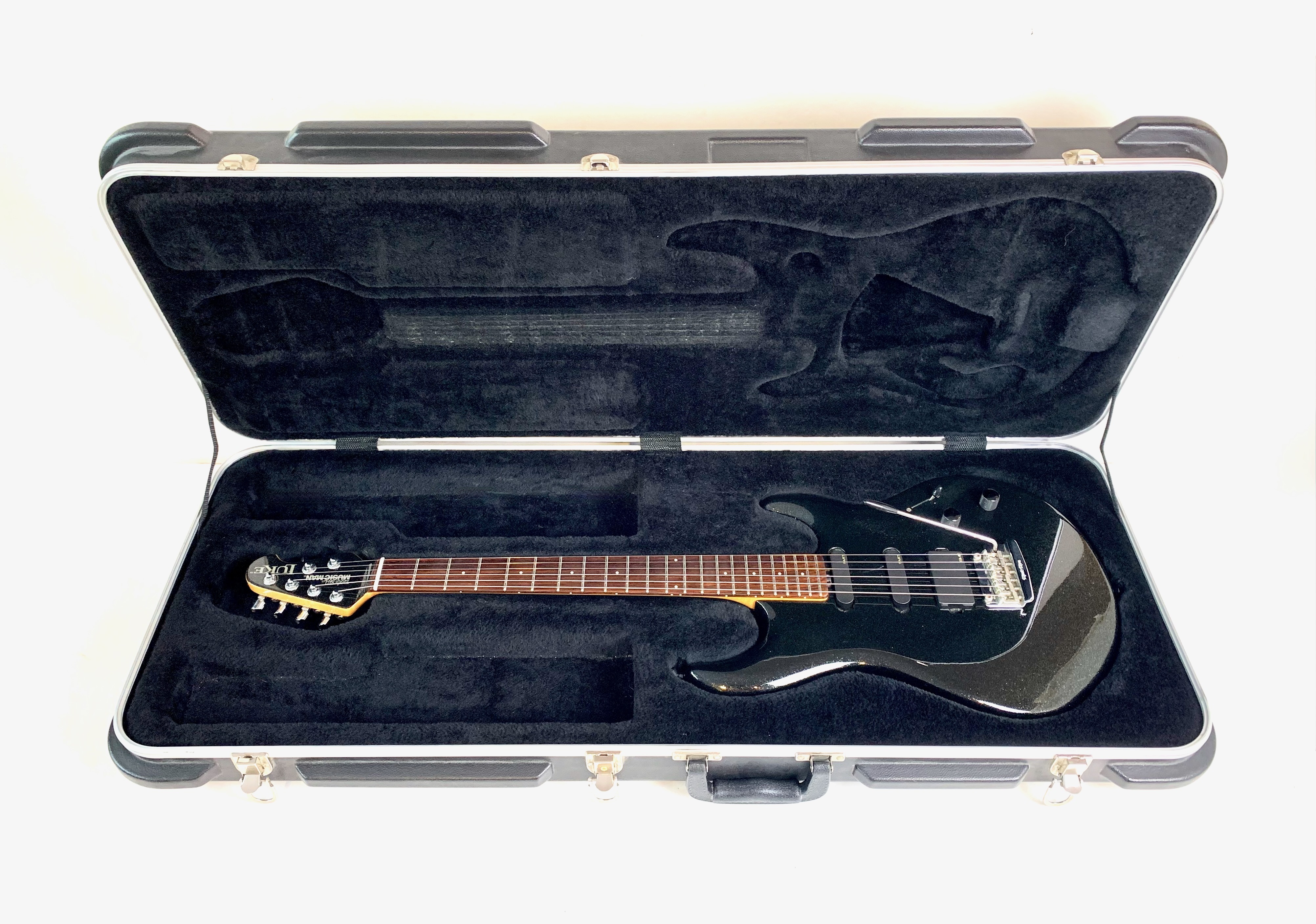 Music Man Luke (Vintage Tremolo) (15699)