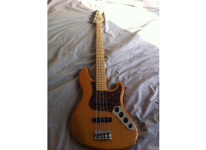 Fender American Series - Jazz Bass V