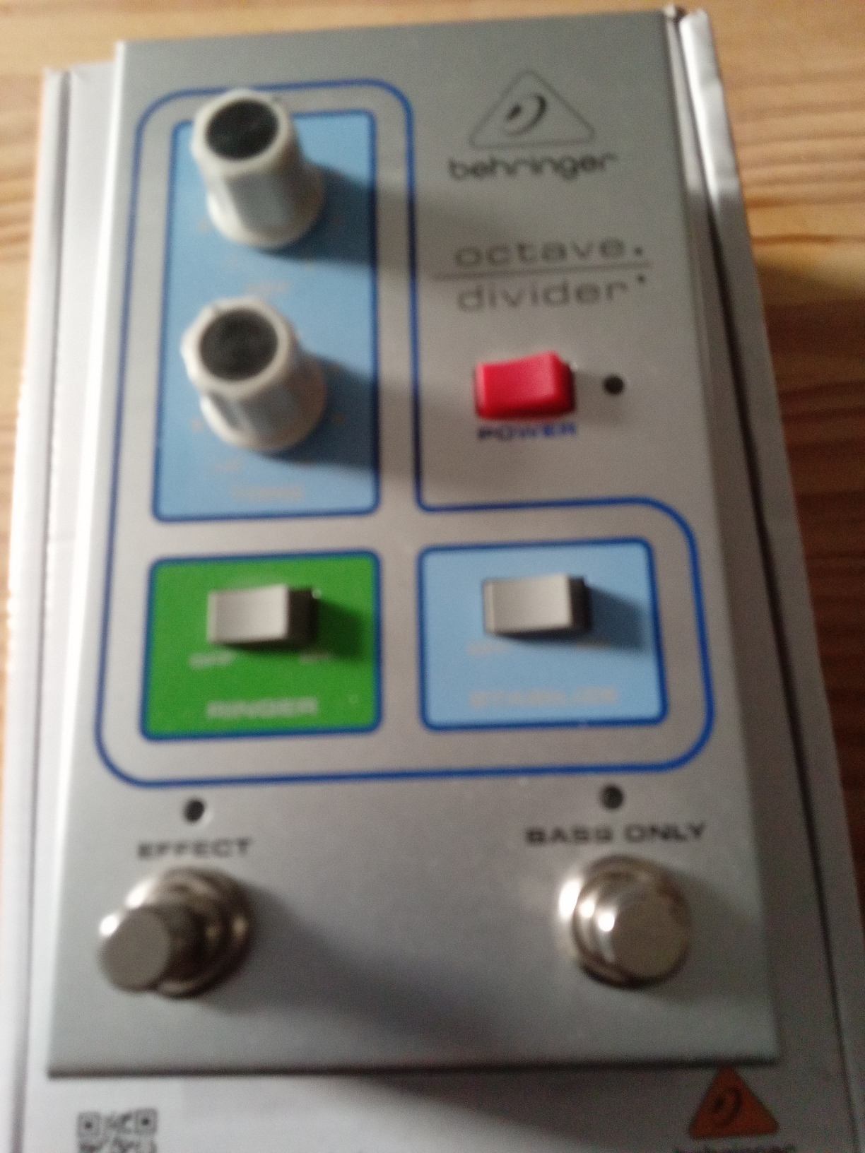 Vends Behringer octave divider