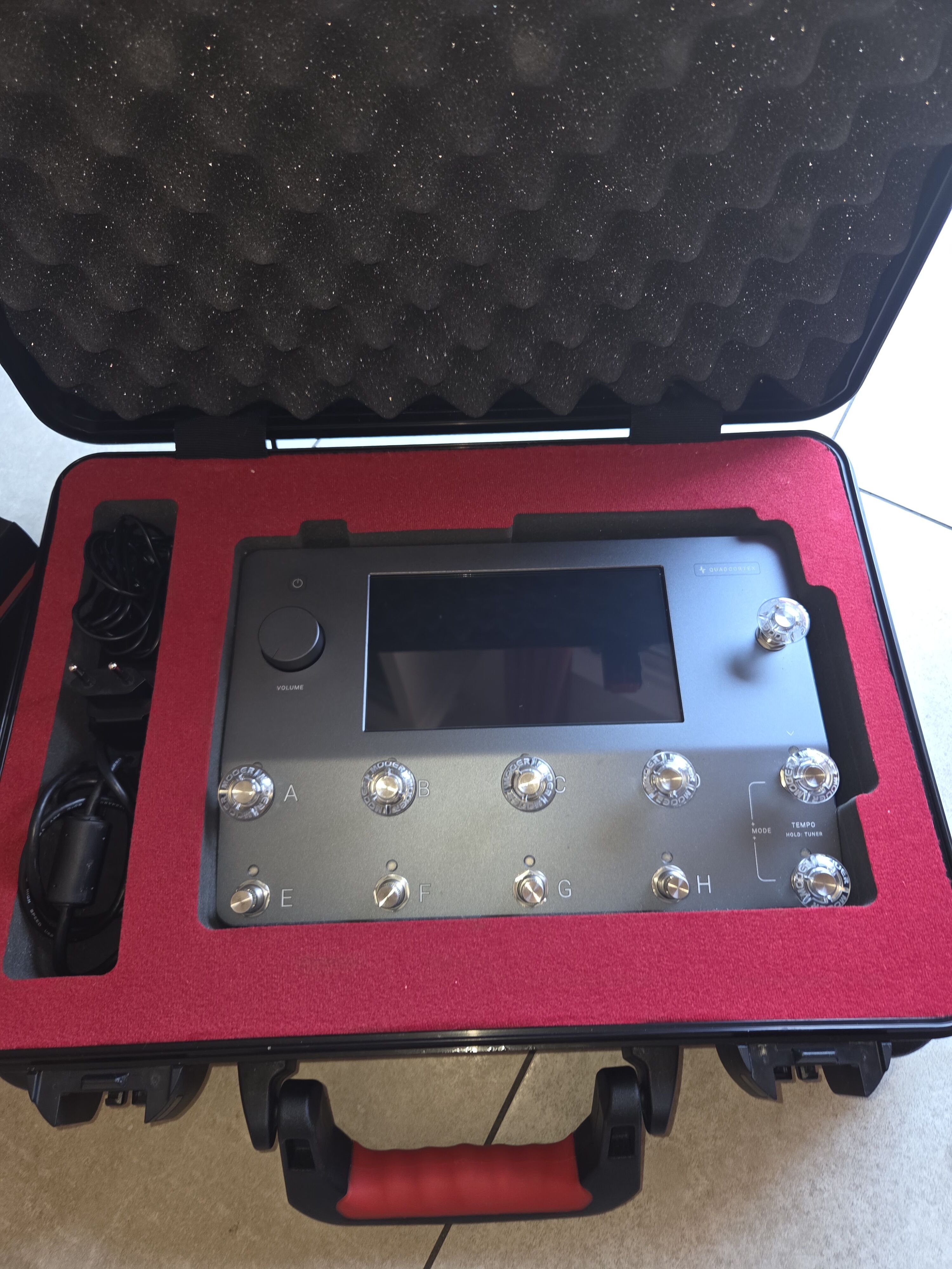 Vend quad cortex avec case Gatore