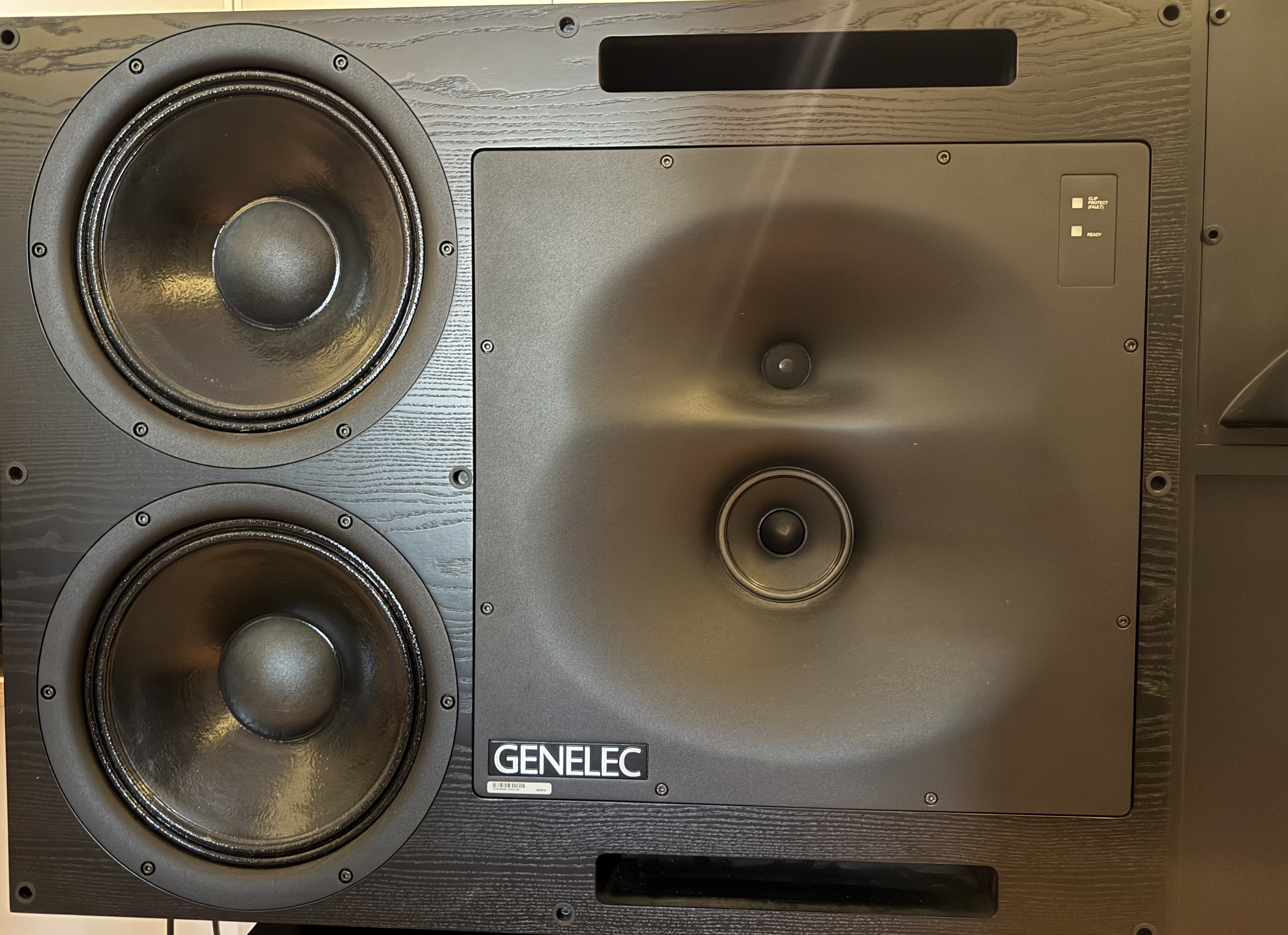 GENELEC 1034B