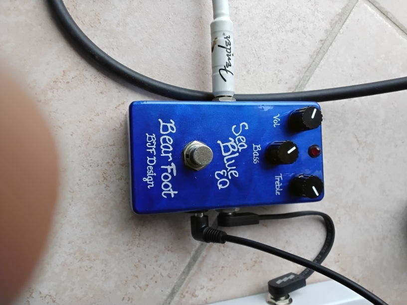 vends bearfoot  sea blue eq 