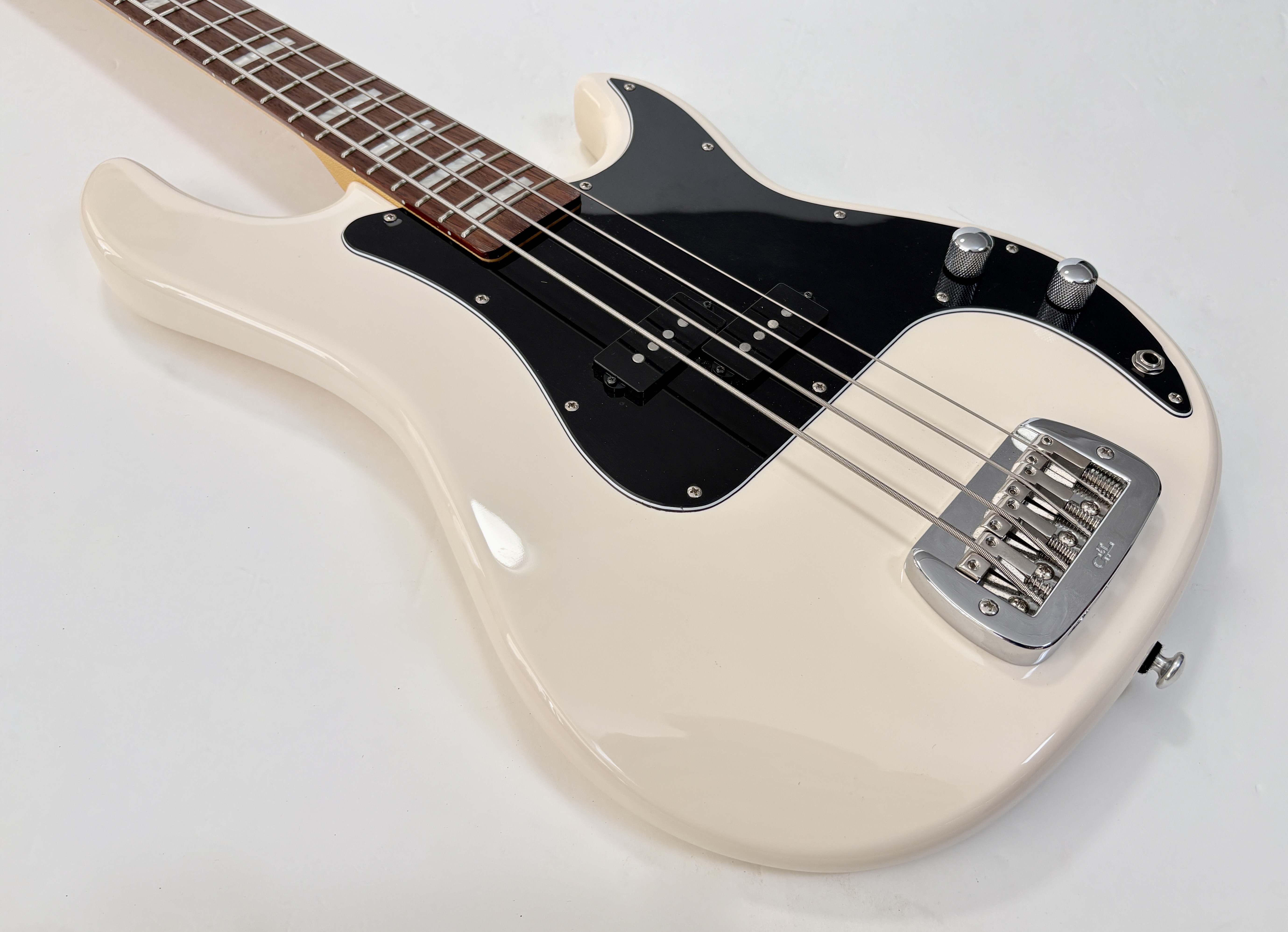 G&L Tribute LB-100 (58408)