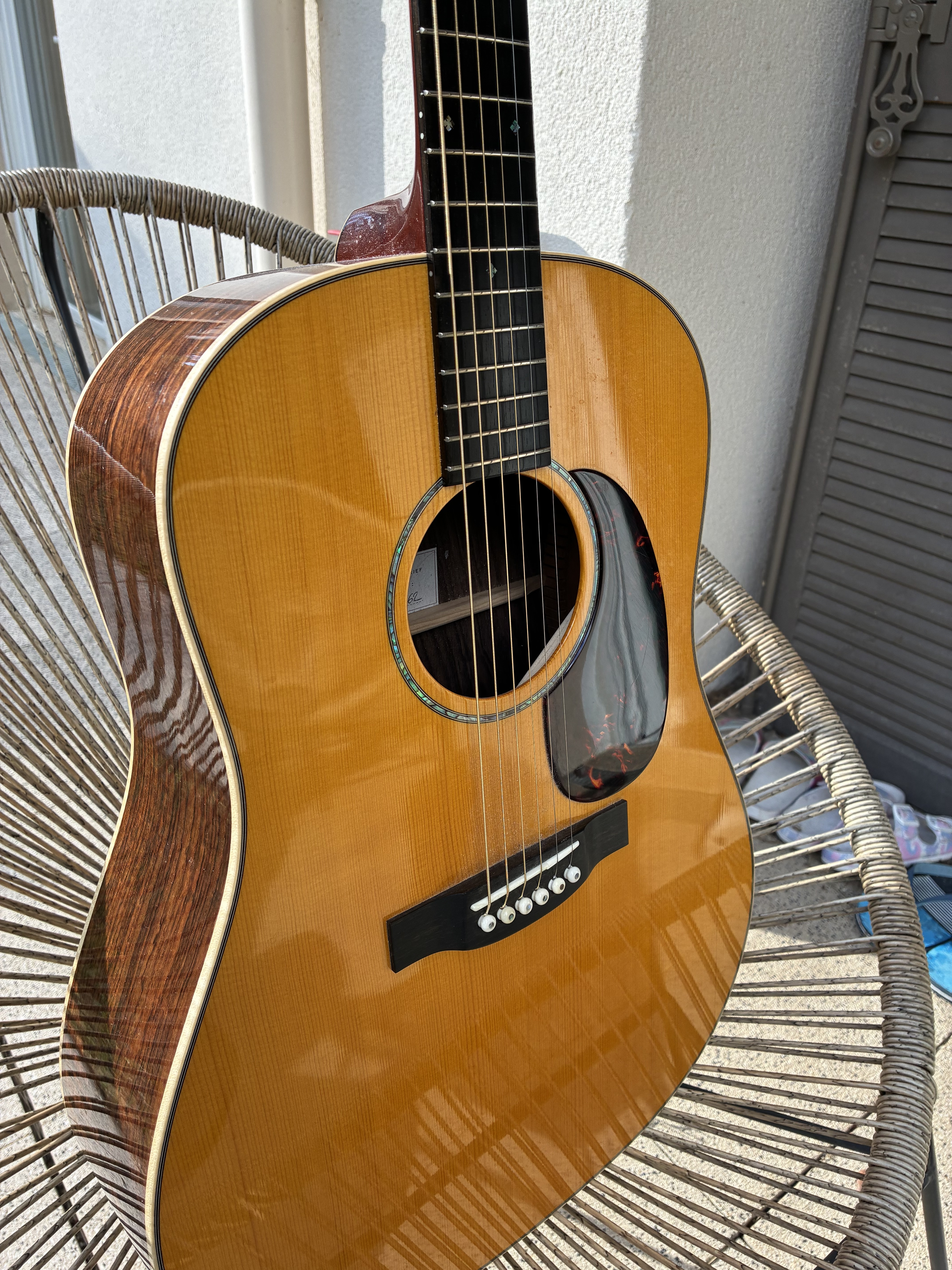 Superbe guitare JRK - Julien Regnier Krief