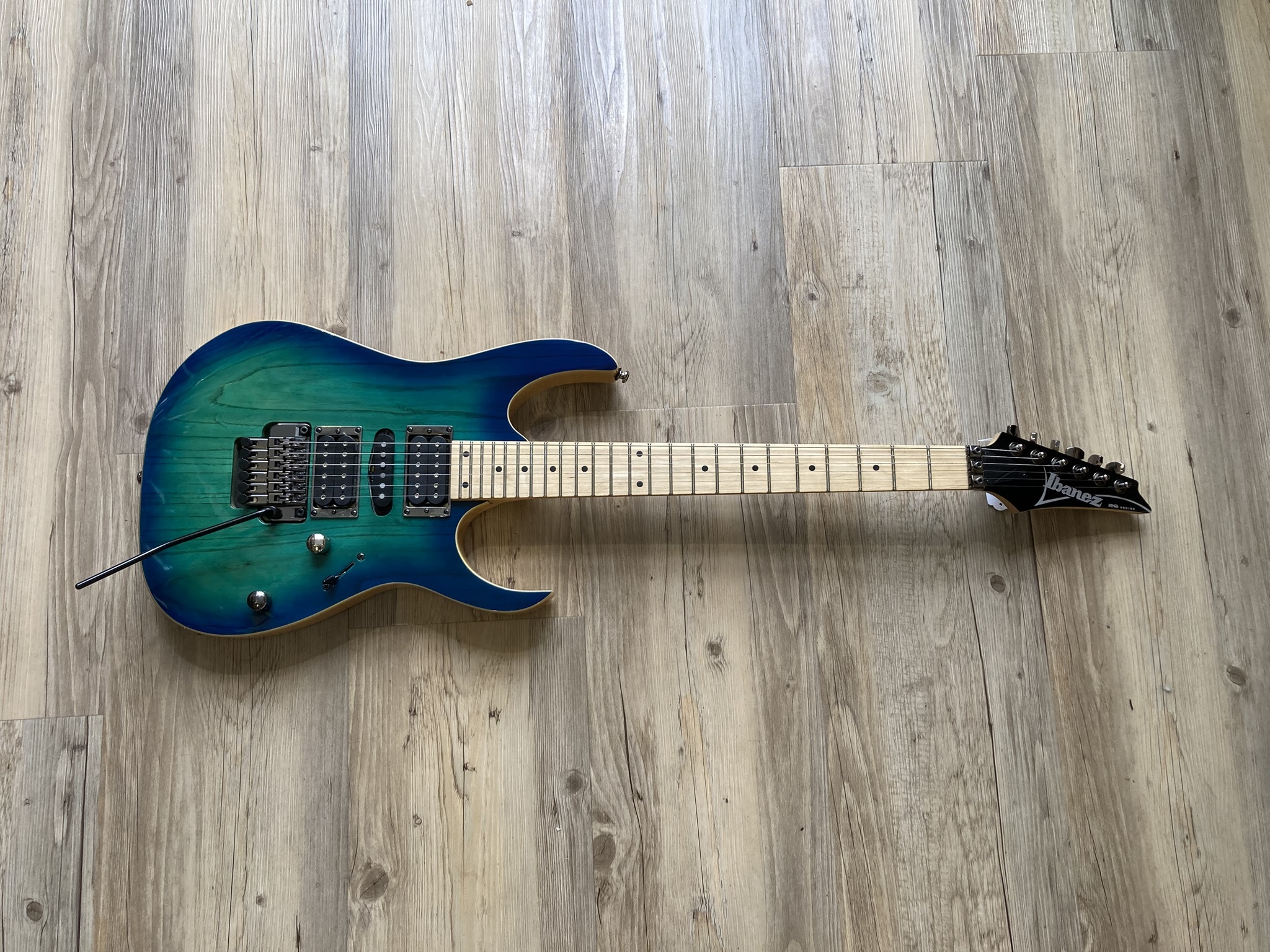 IBANEZ - RG370AHMZ + Housse