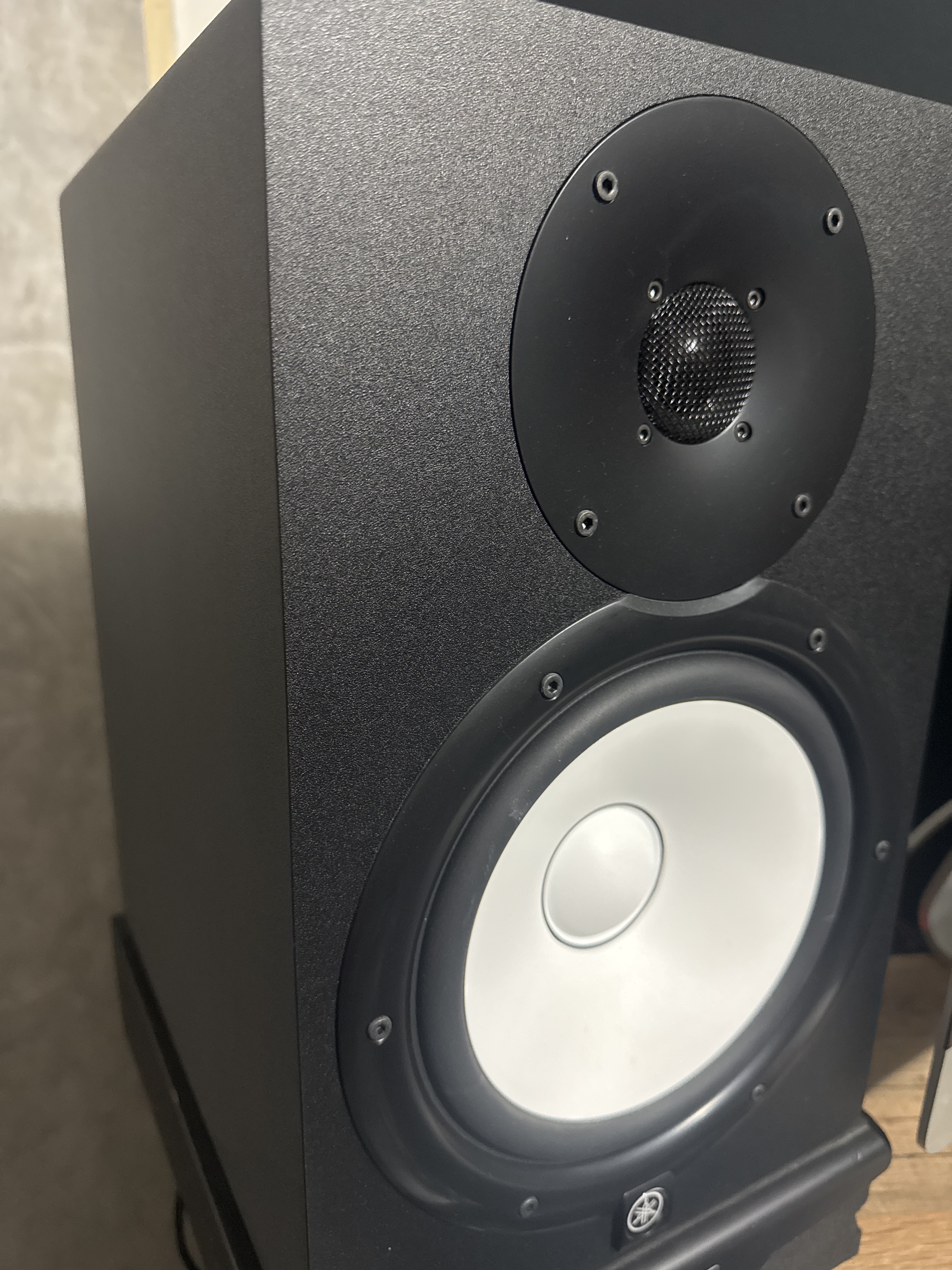 Vends YAMAHA HS8