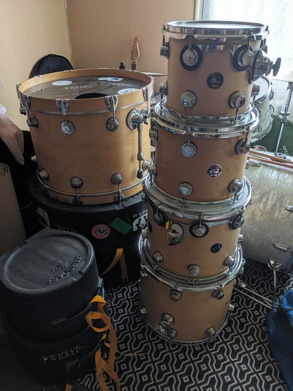 DW Collector's Series satin oil natural mapple Drum Set