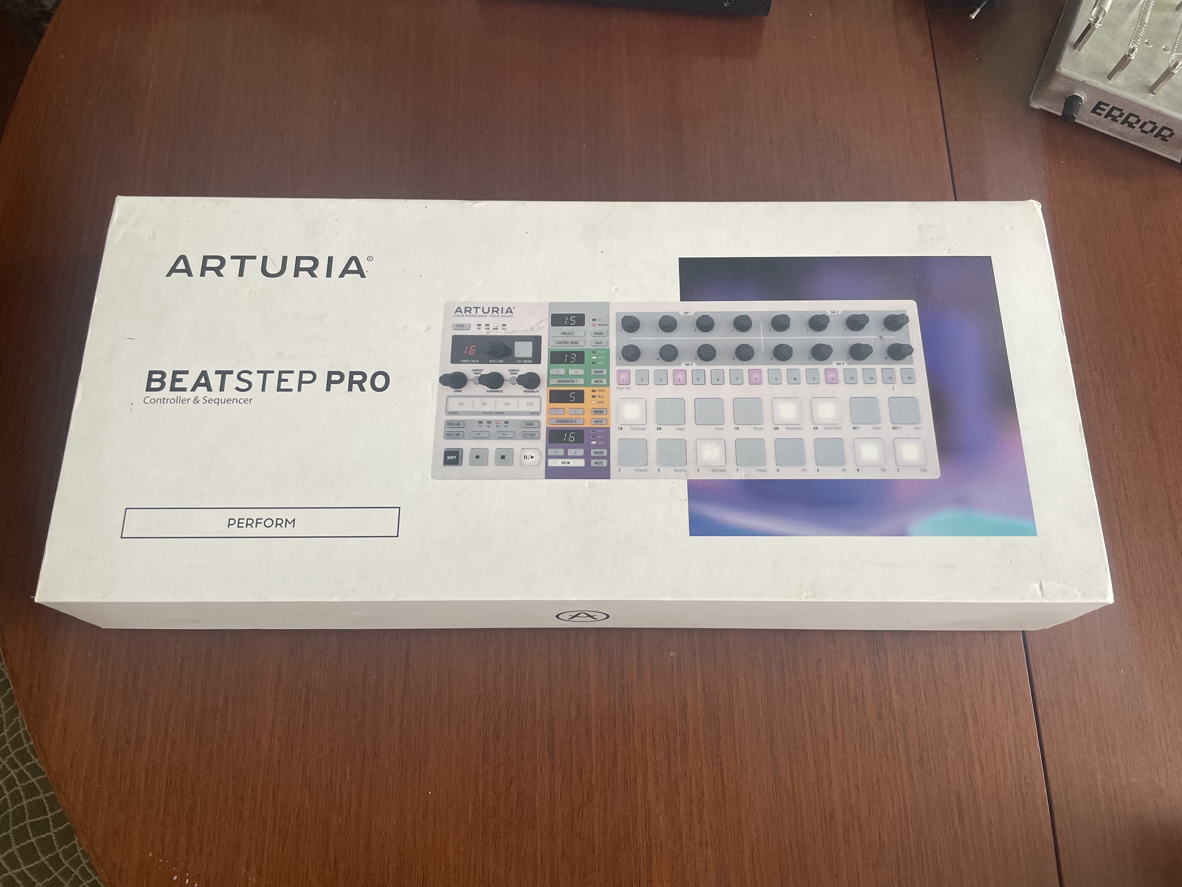 Arturia BeatStep Pro (55764)