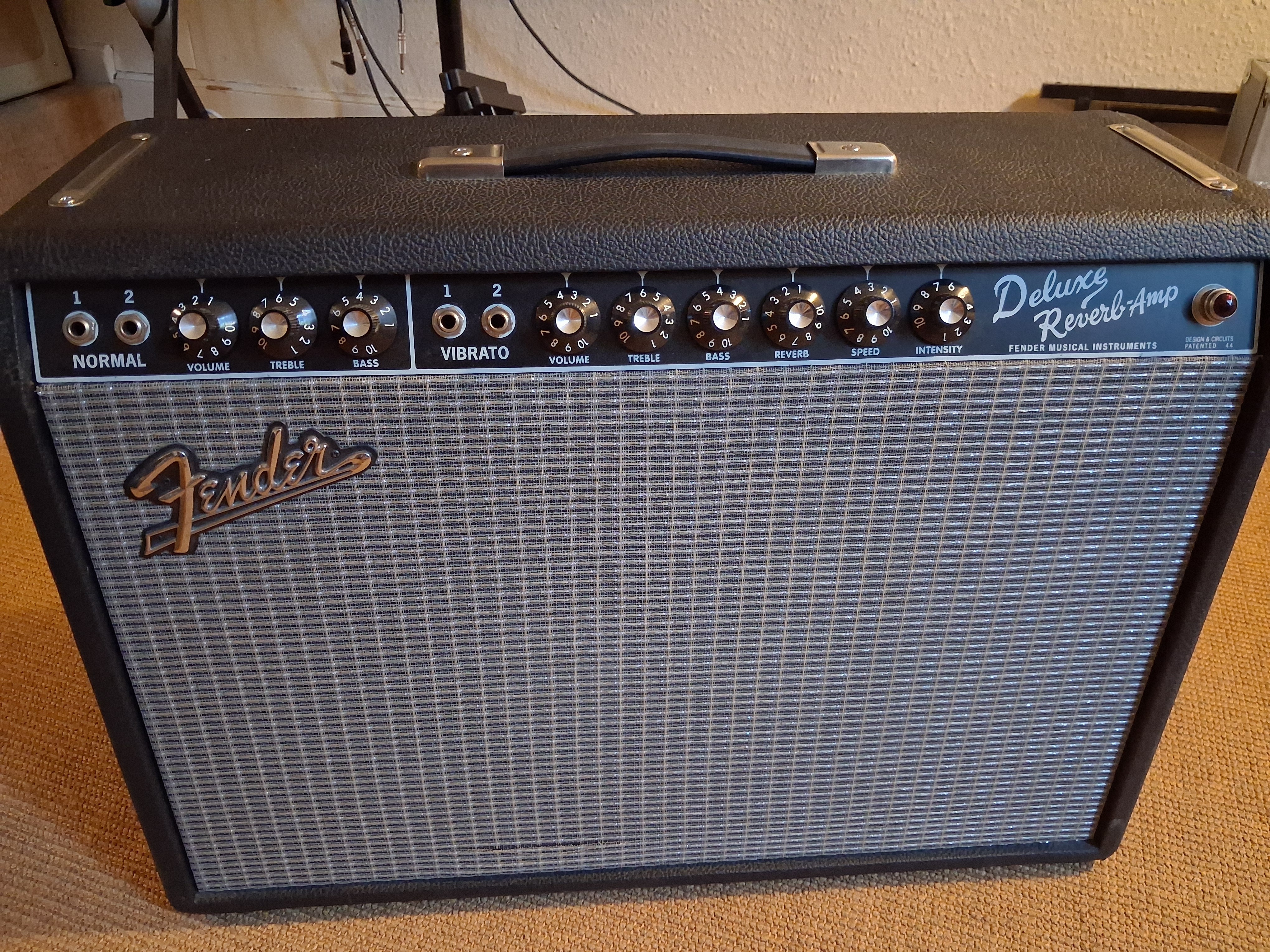 vends ampli Fender '65 Deluxe Reverb