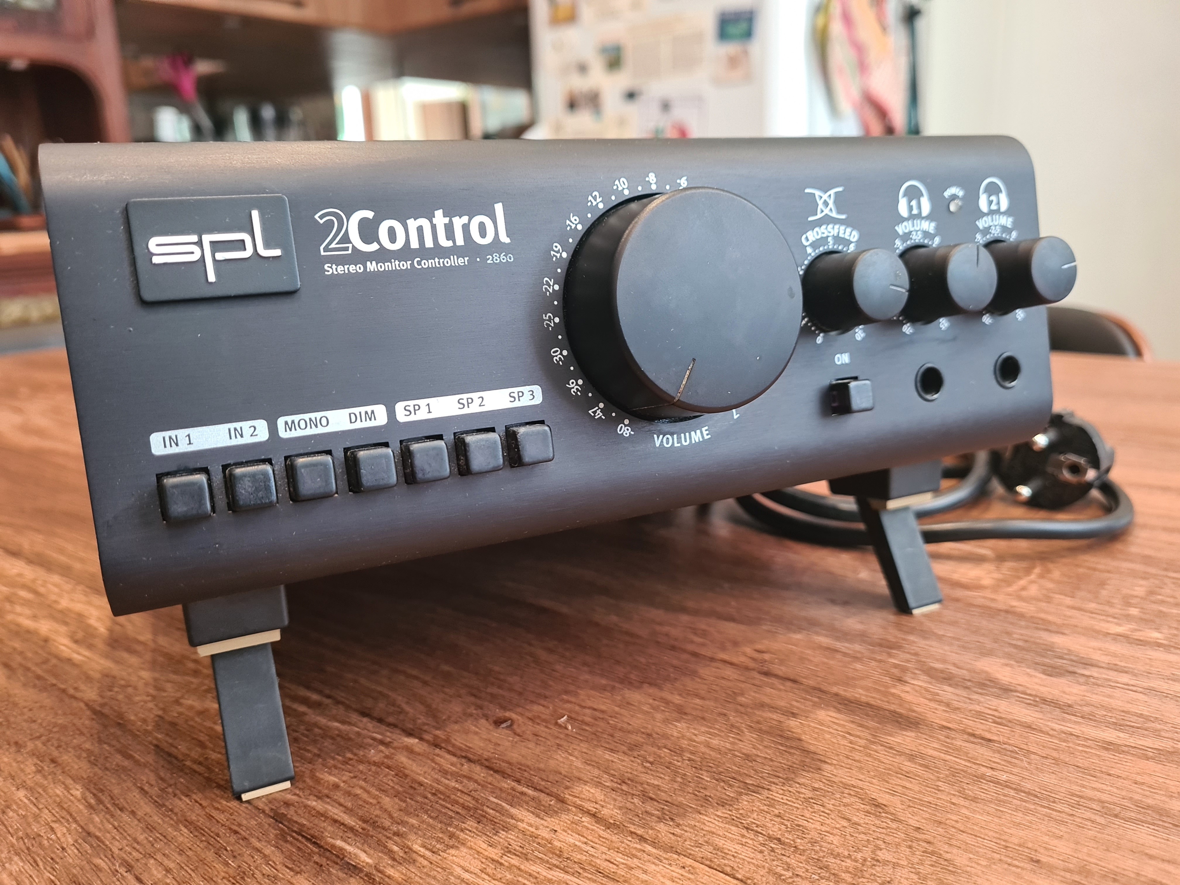 ​Contrôleur de monitoring analogique SPL 2Control (Modèle 2860)