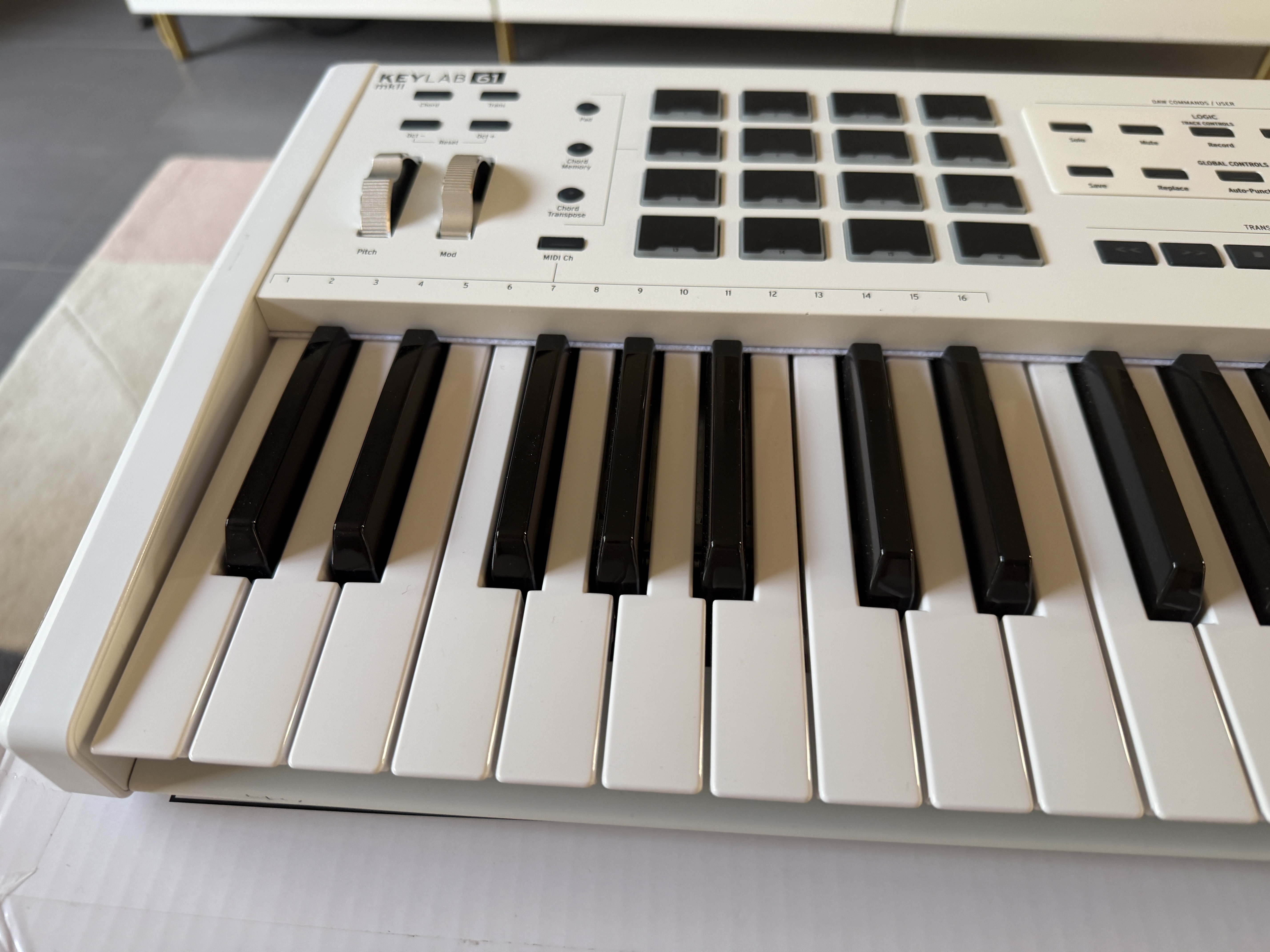 Arturia KeyLab 61 mkII (35935)