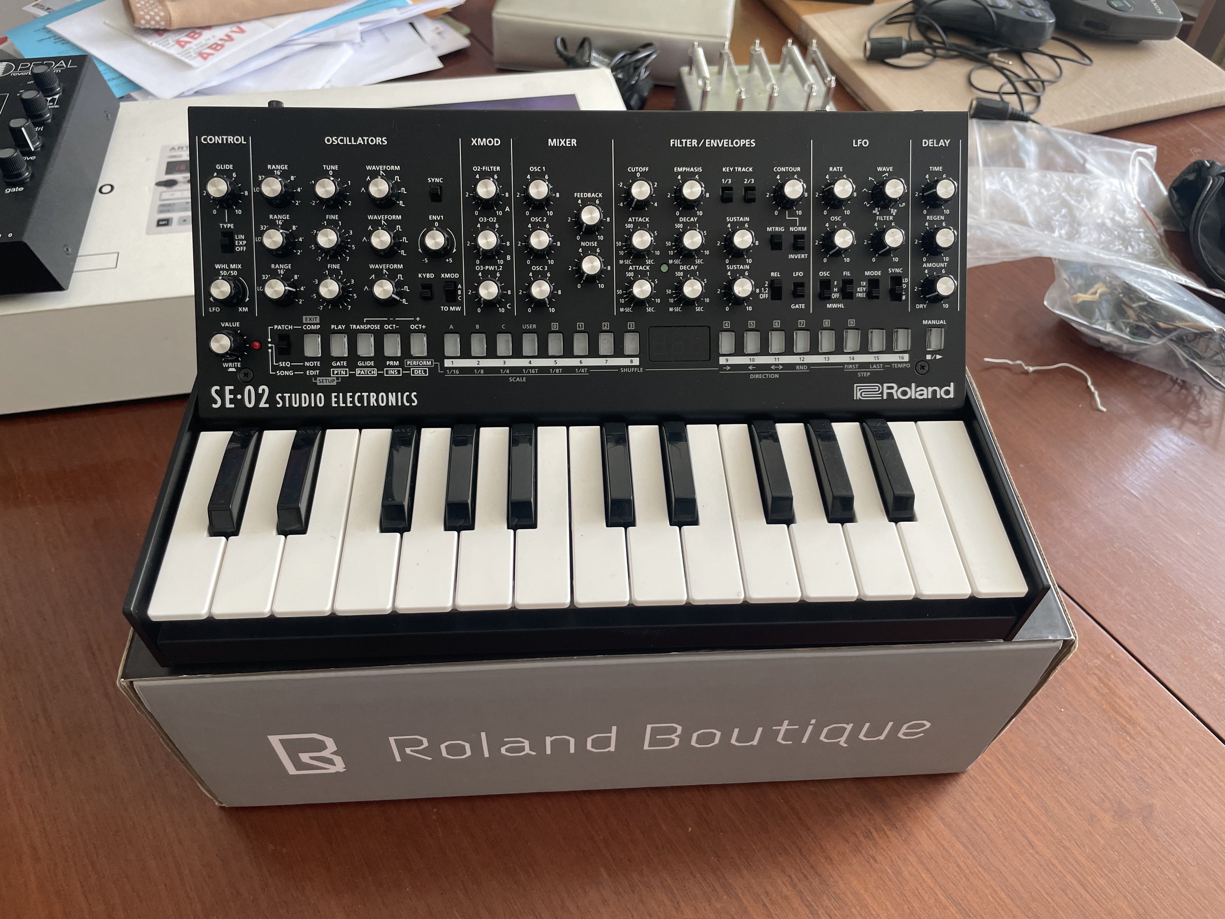 Roland SE-02 (25831)