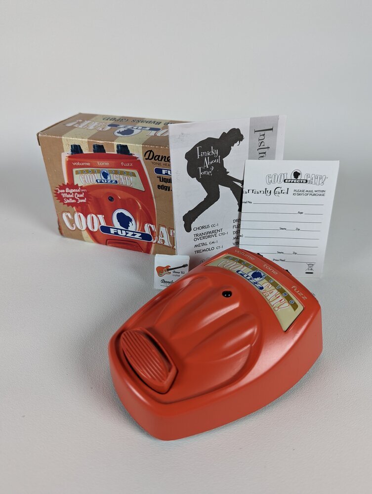 danelectro-cool-cat-5397746
