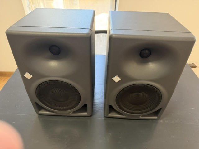  Monitoring Neumann KH150 