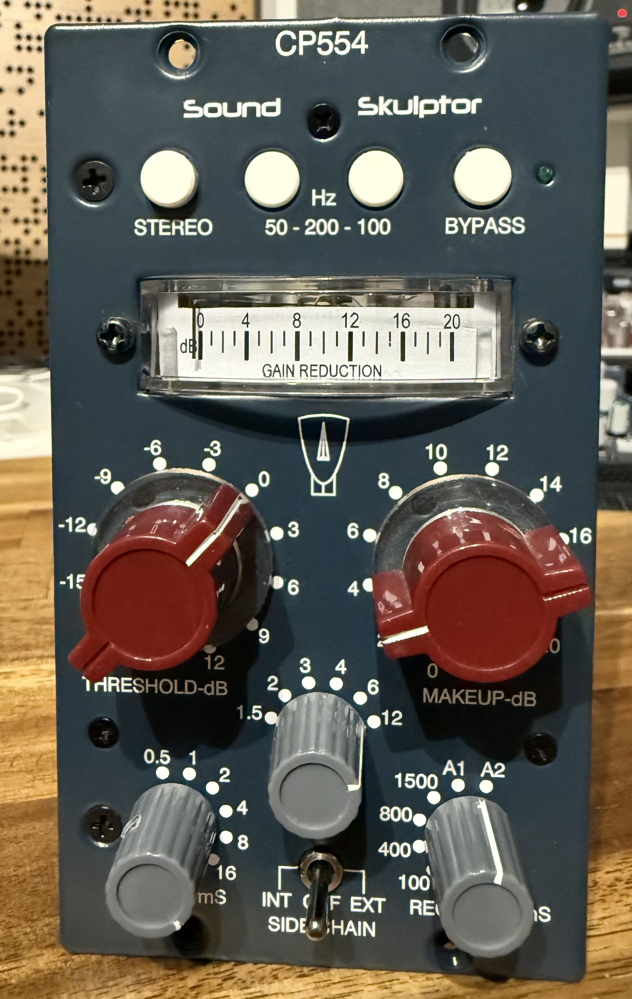 Sound sculptor CP 554