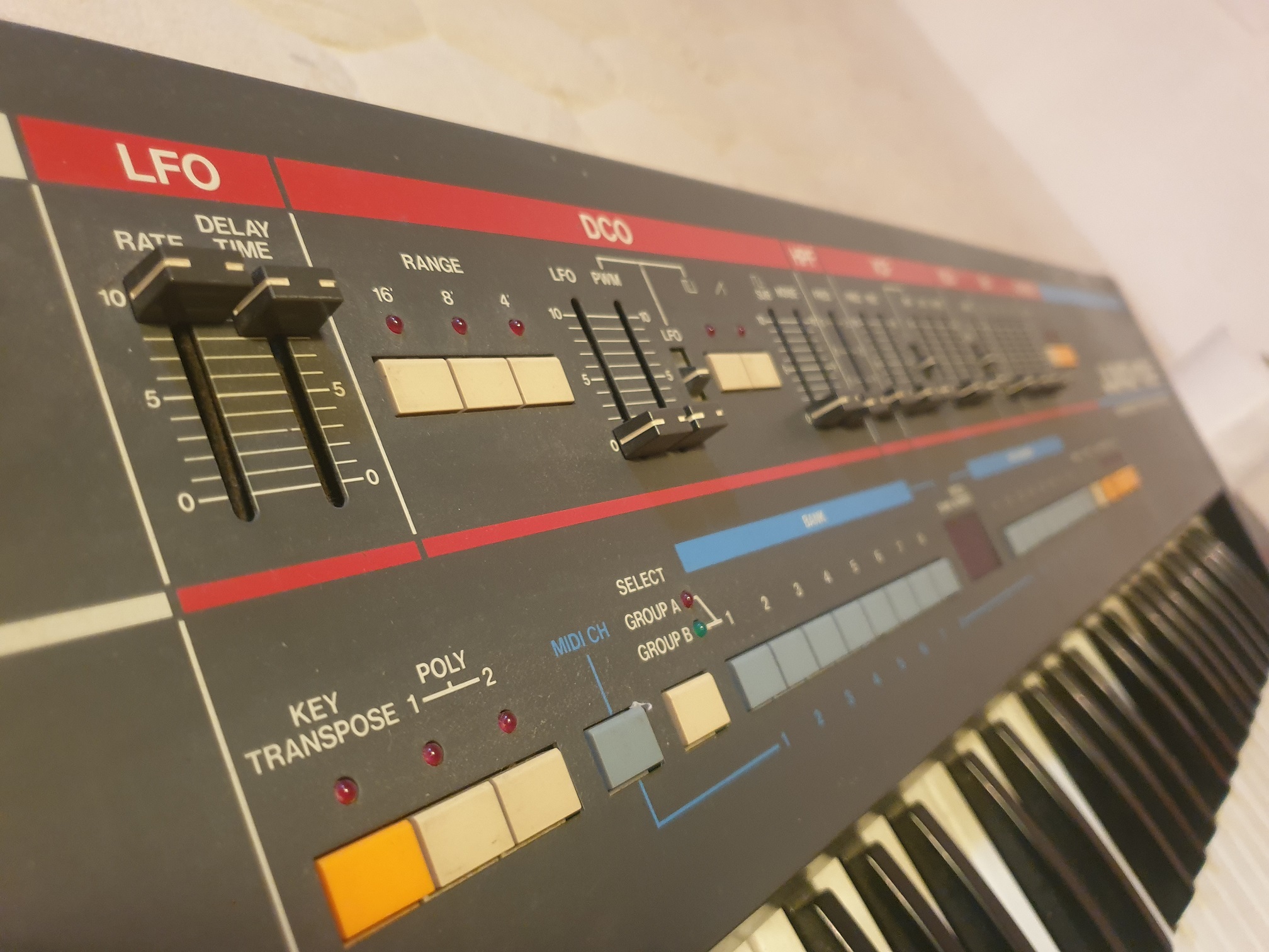 Roland JUNO-106 (7465)