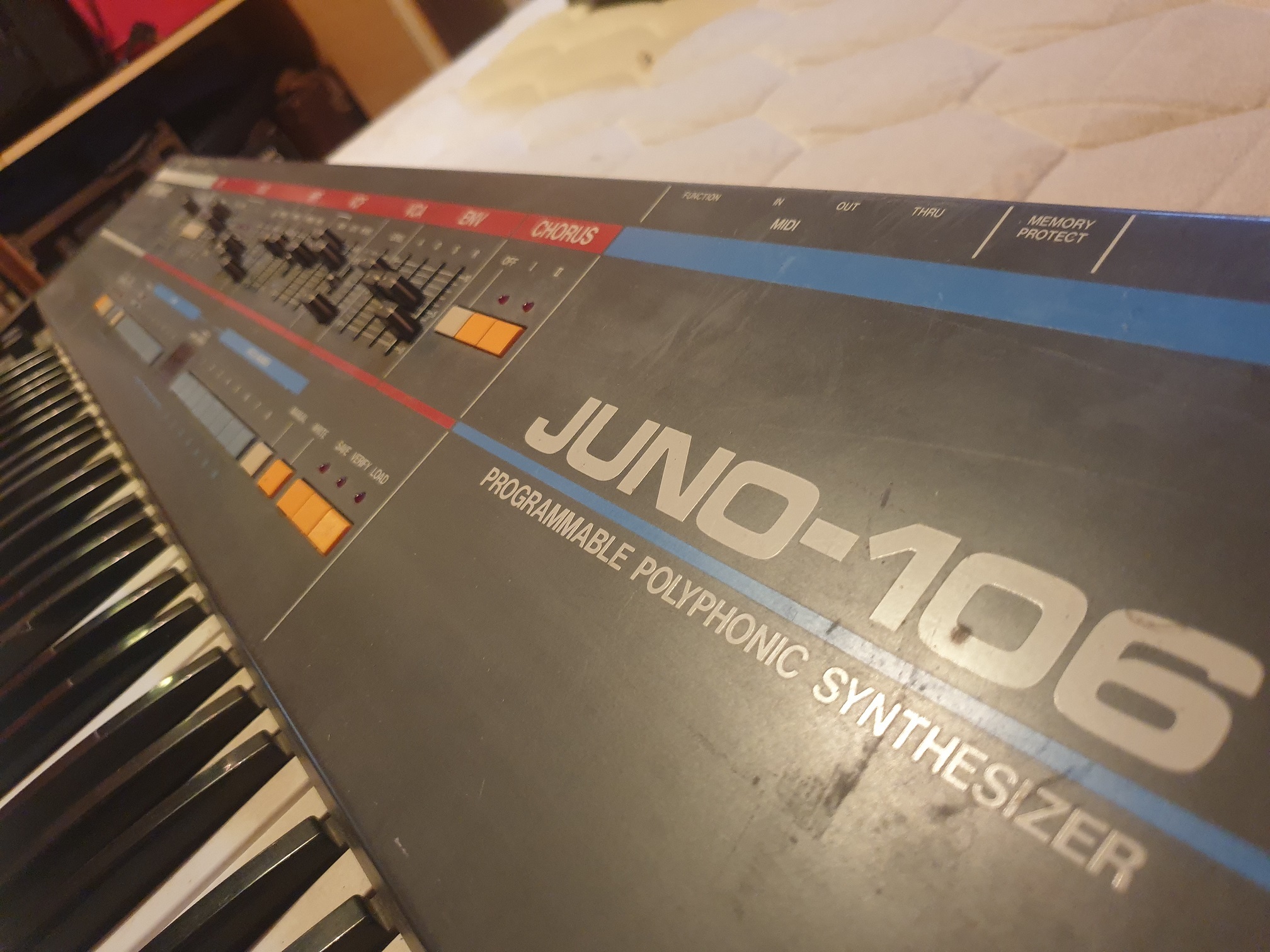 Roland JUNO-106 (92337)