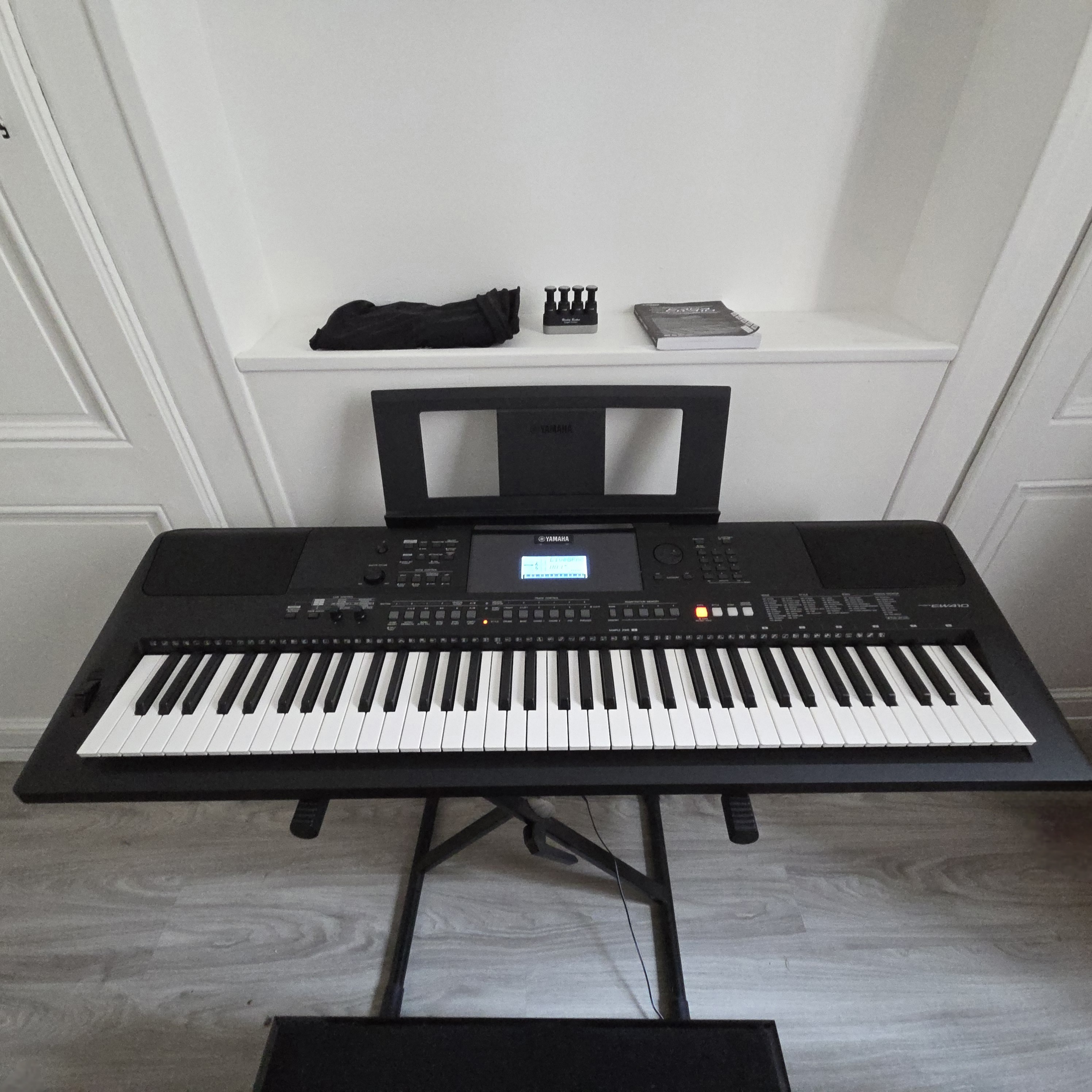 Vends Clavier arrangeur Yamaha PSR EW410