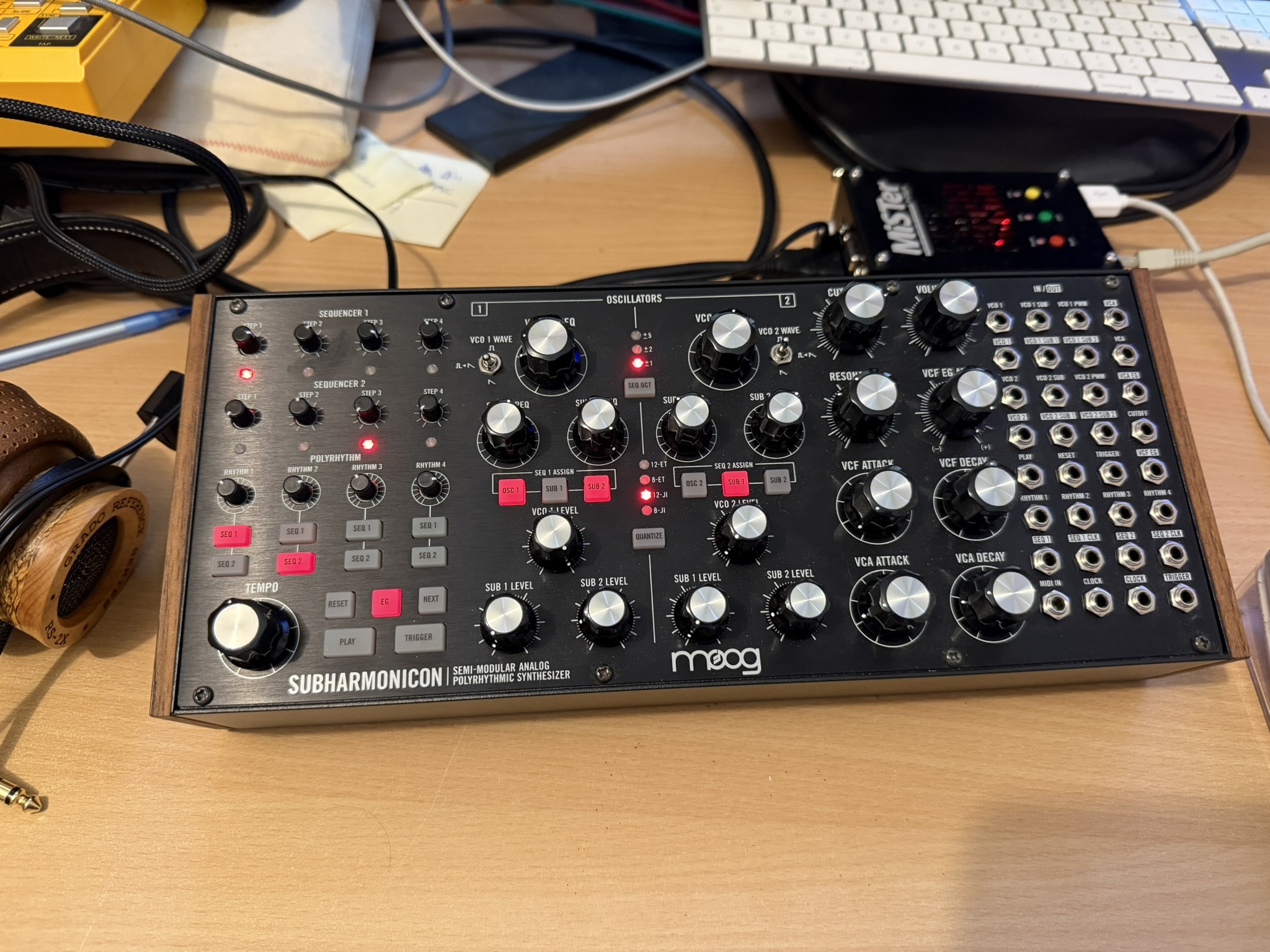 Moog Subharmonicon