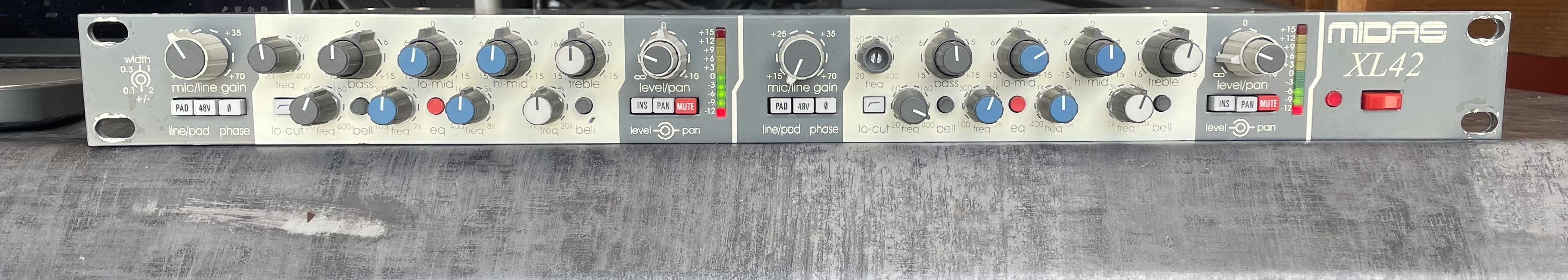 tranche stereo XL42 MIDAS