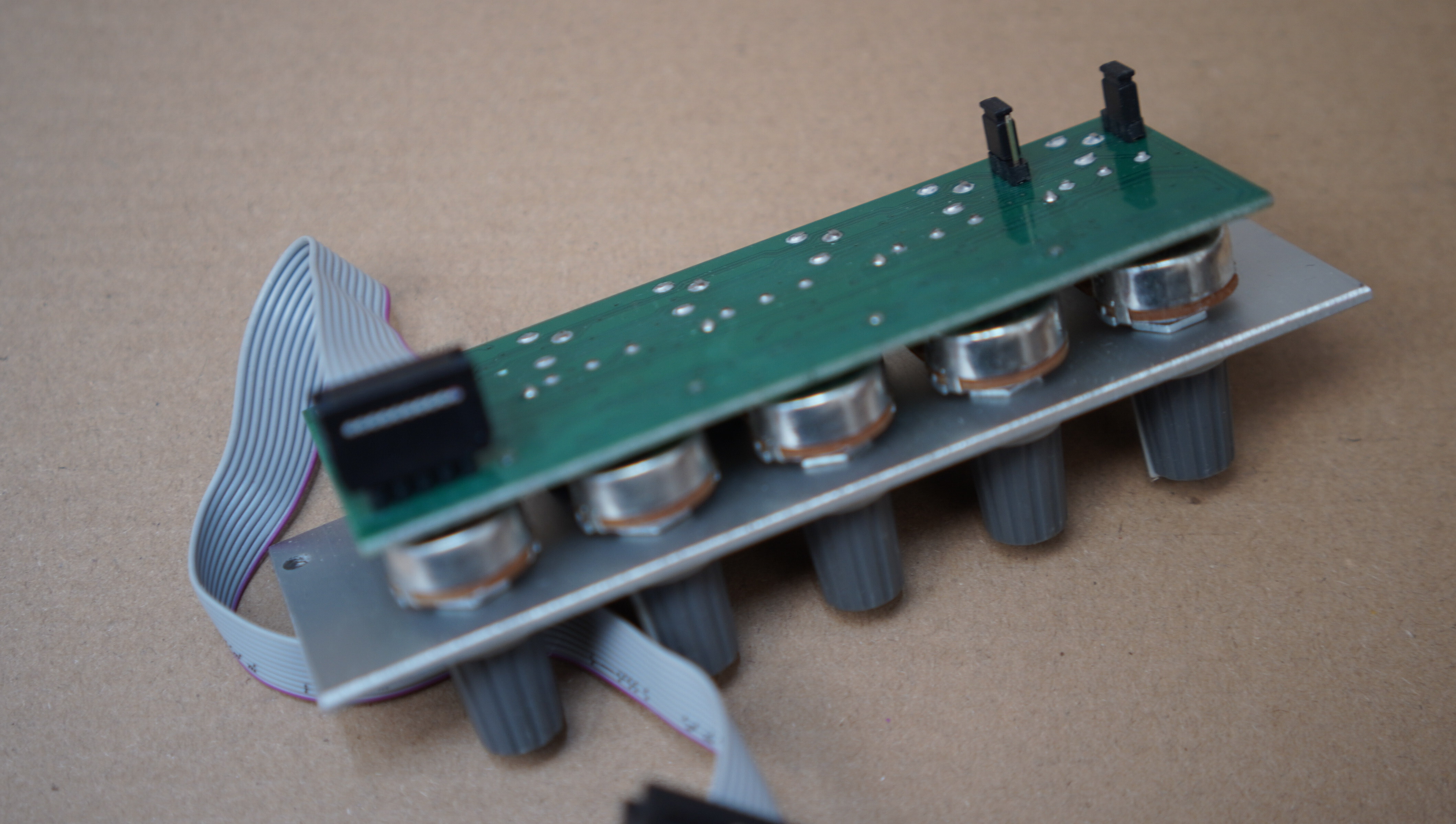 tiptop-audio-z2040-lp-vcf-6616076