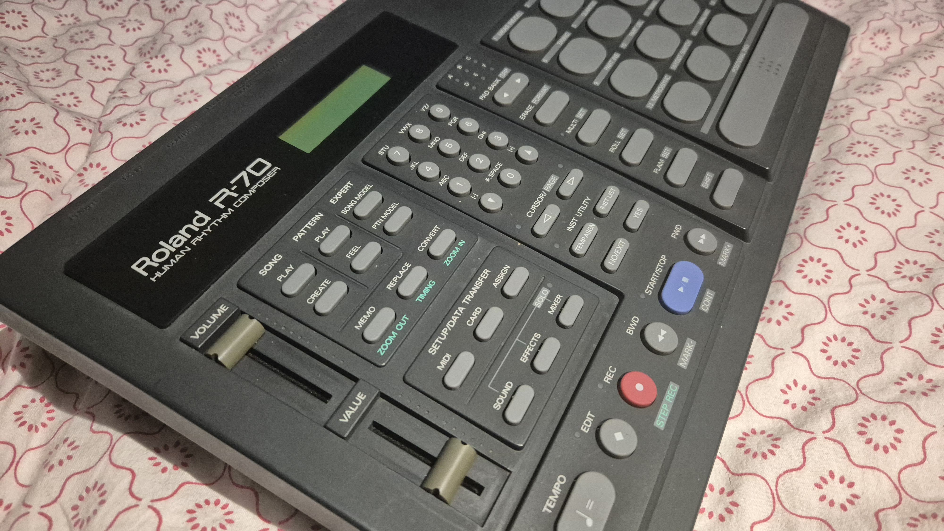 Roland R70 