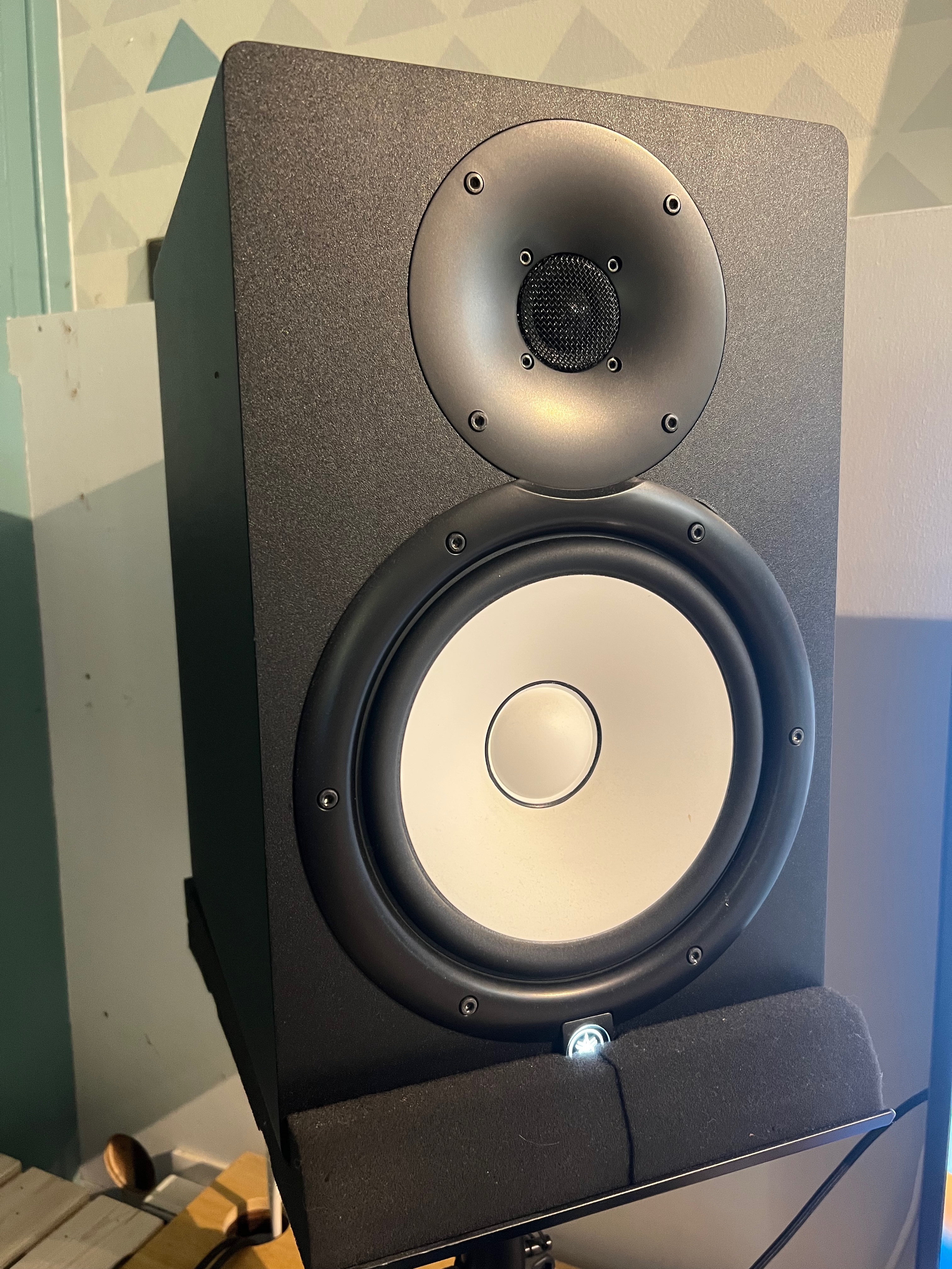 Yamaha HS8 (86382)