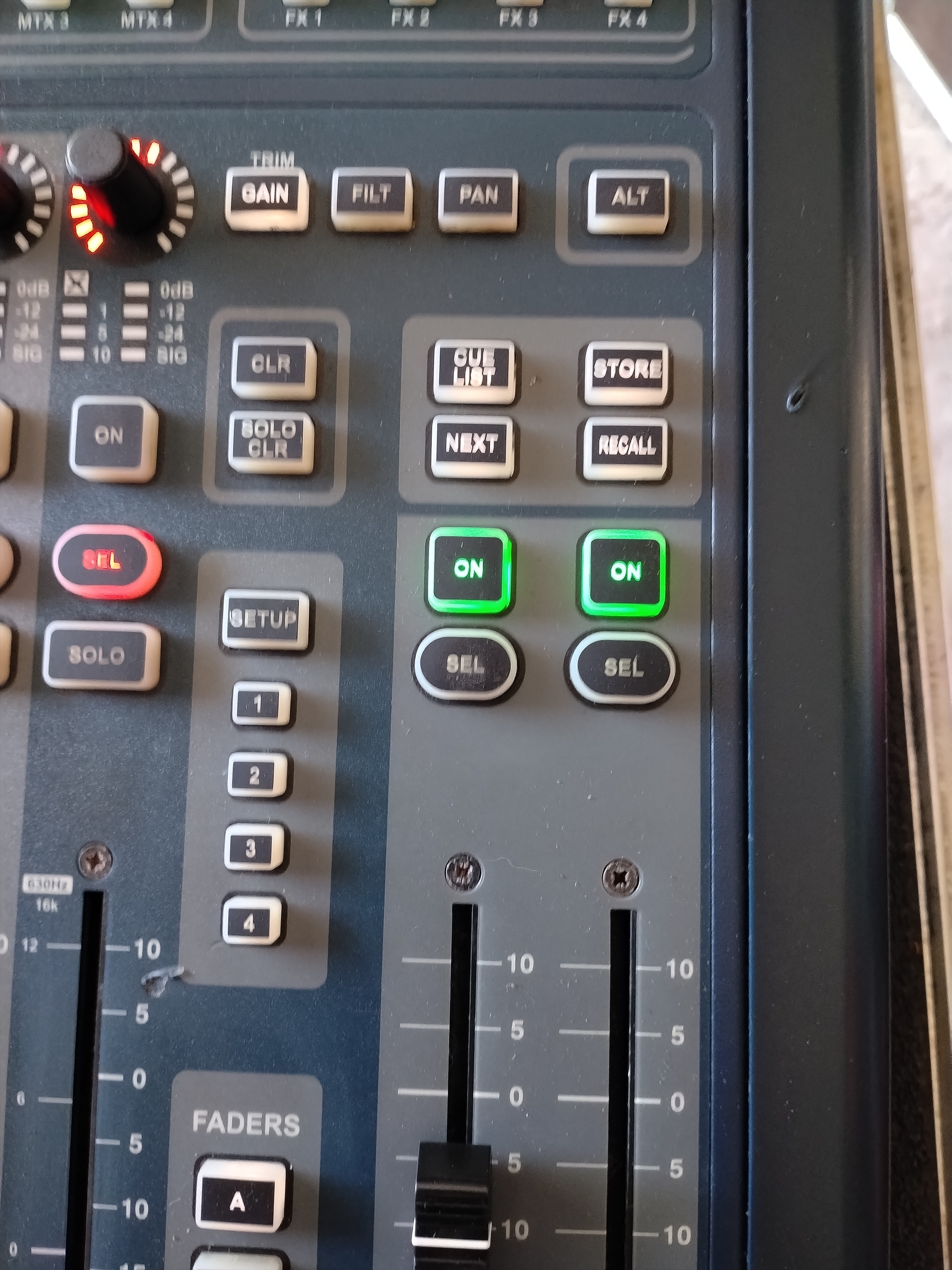 Soundcraft Si Expression 2 (72424)