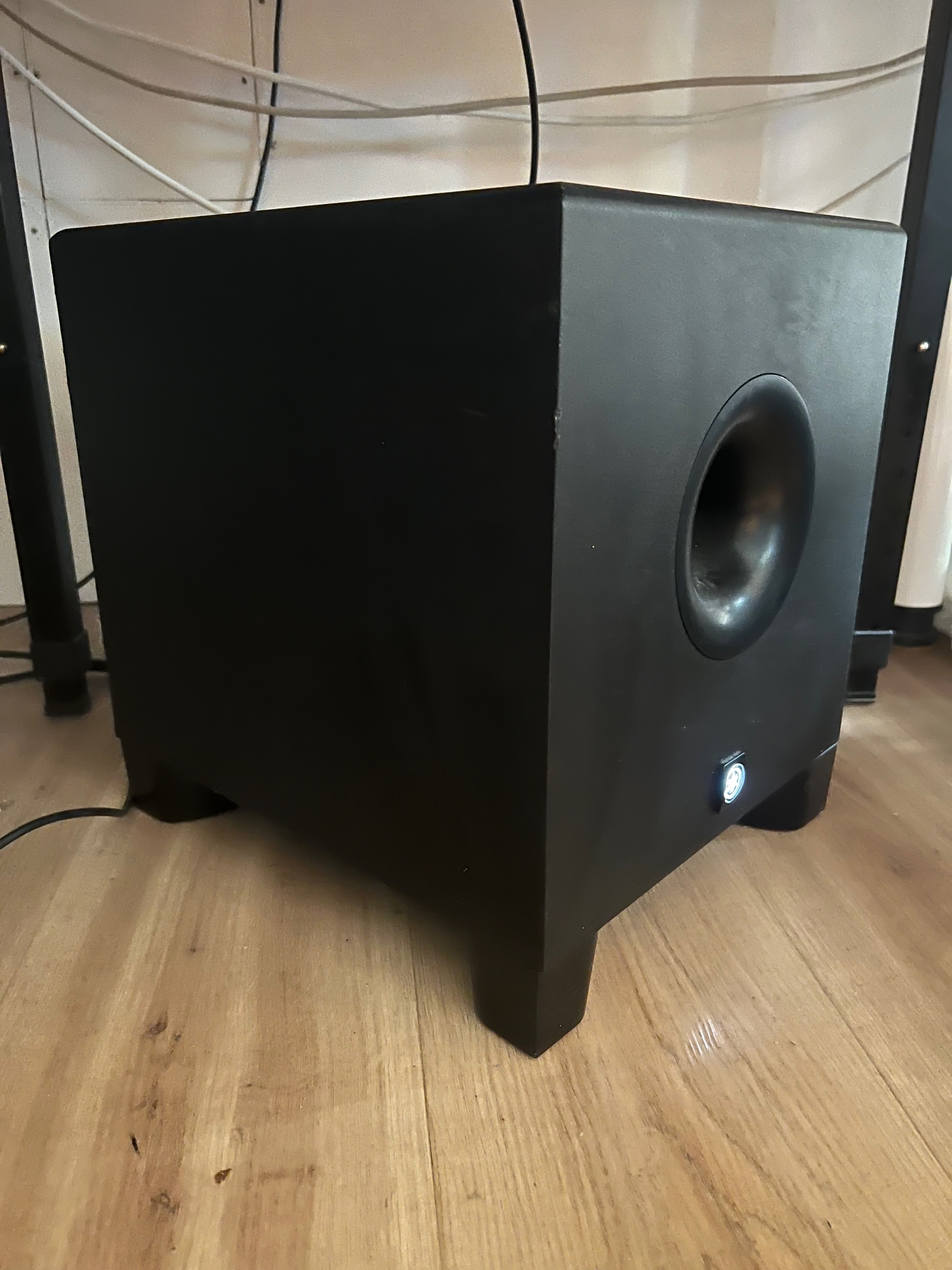 Caisson de basses Yamaha HS8S