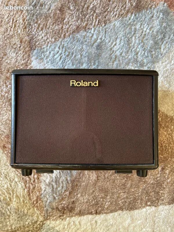Ampli Roland AC-33