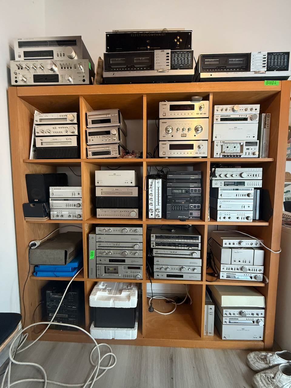 Chaine hifi en lot(s) ou à l'unité Aiwa, Mitsubishi, Sony, B&o, Sharp, Telefunken, JVC, Technics, Teac, Electrocompaniet