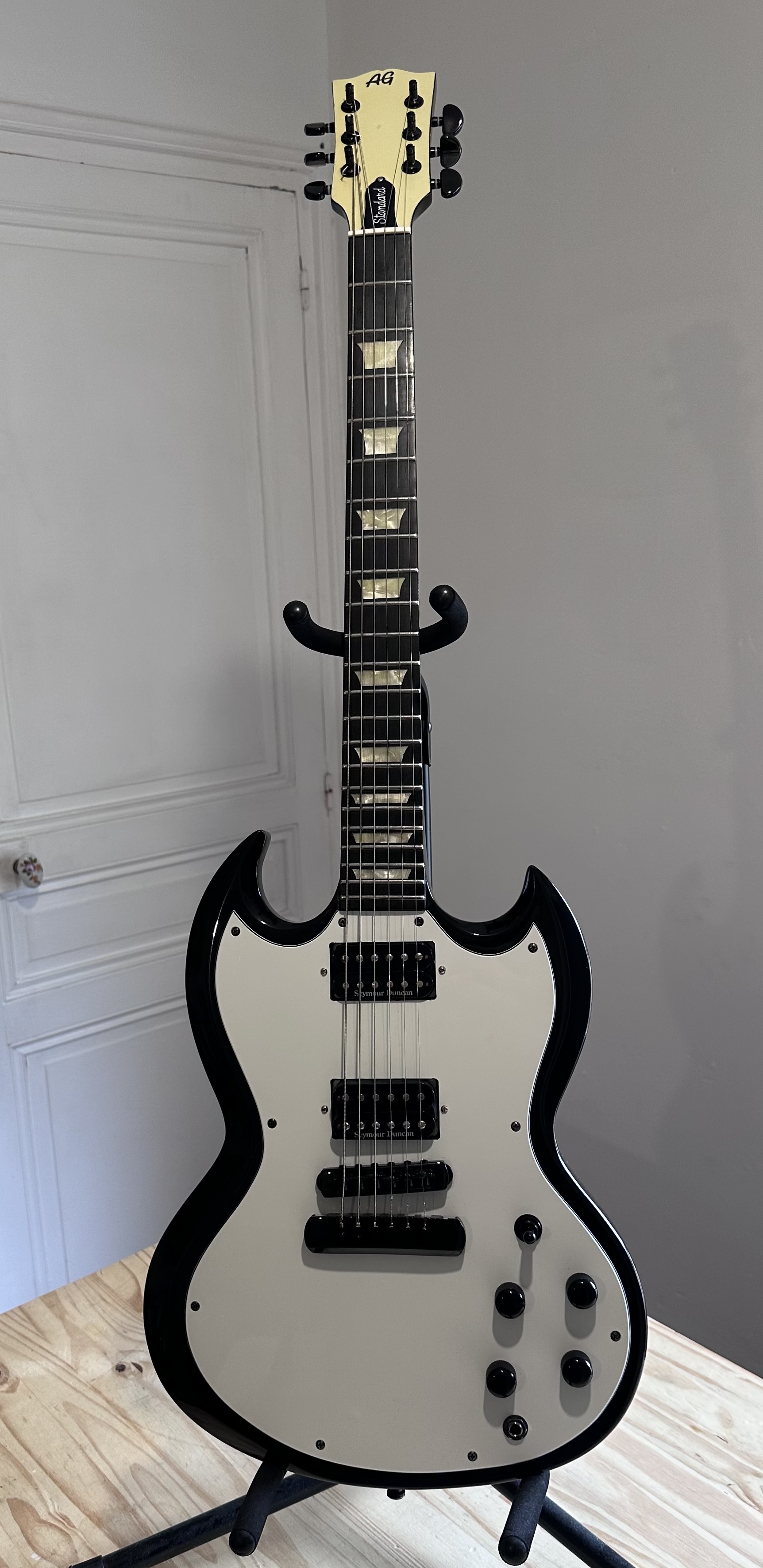 Guitare SG de luthier