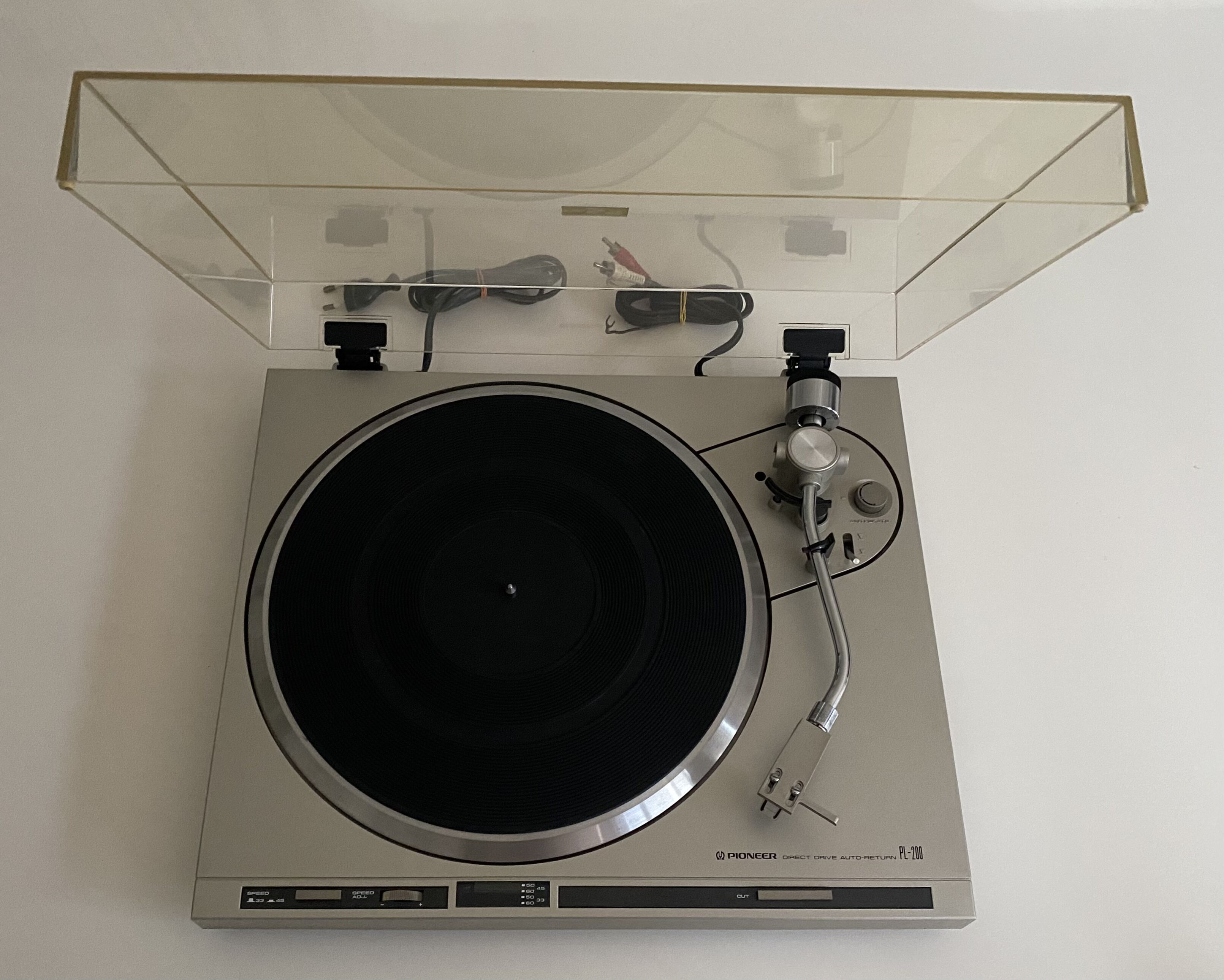 Pioneer PL-200 (81220)
