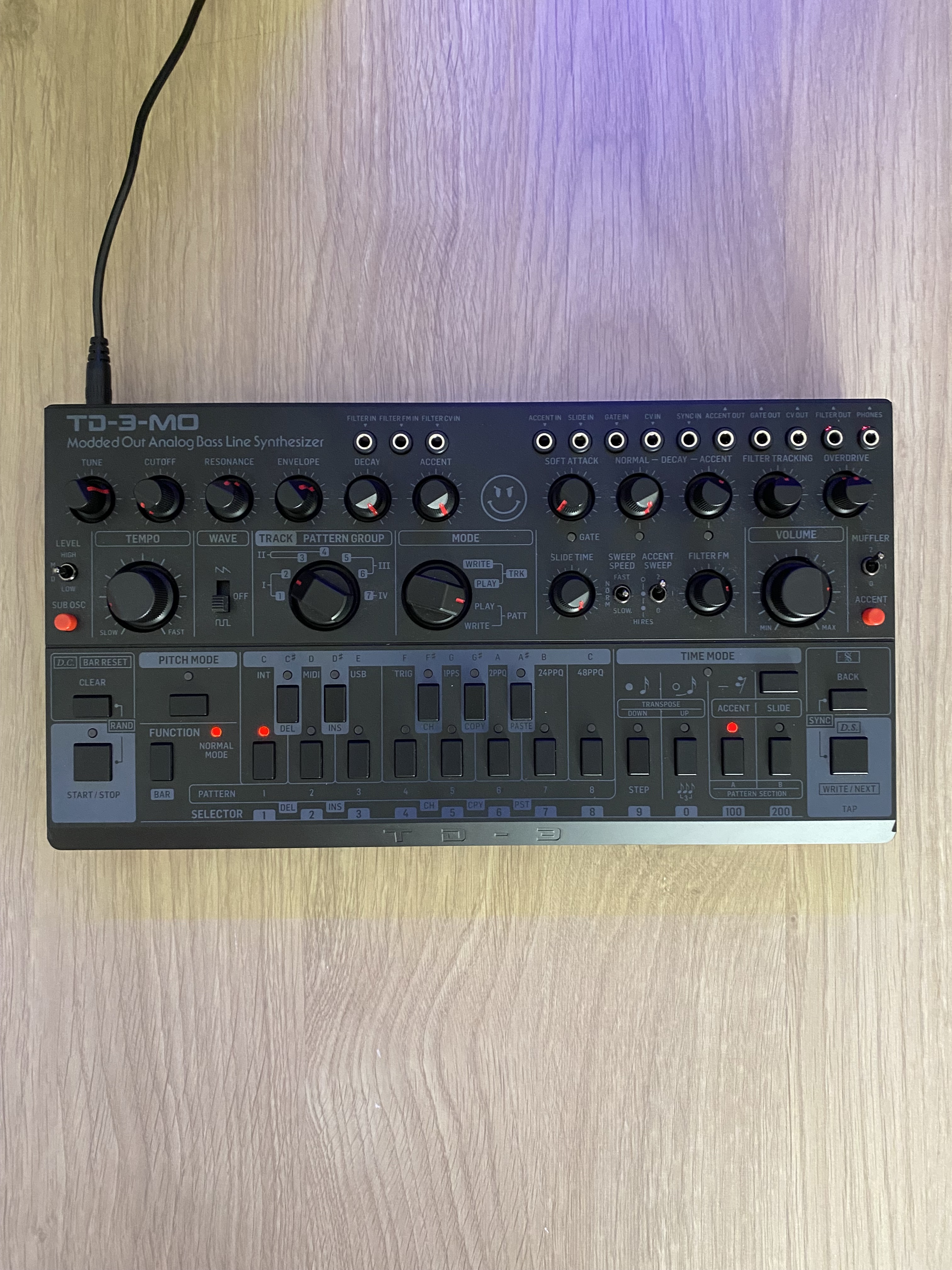 Vends Behringer TD-3-MO