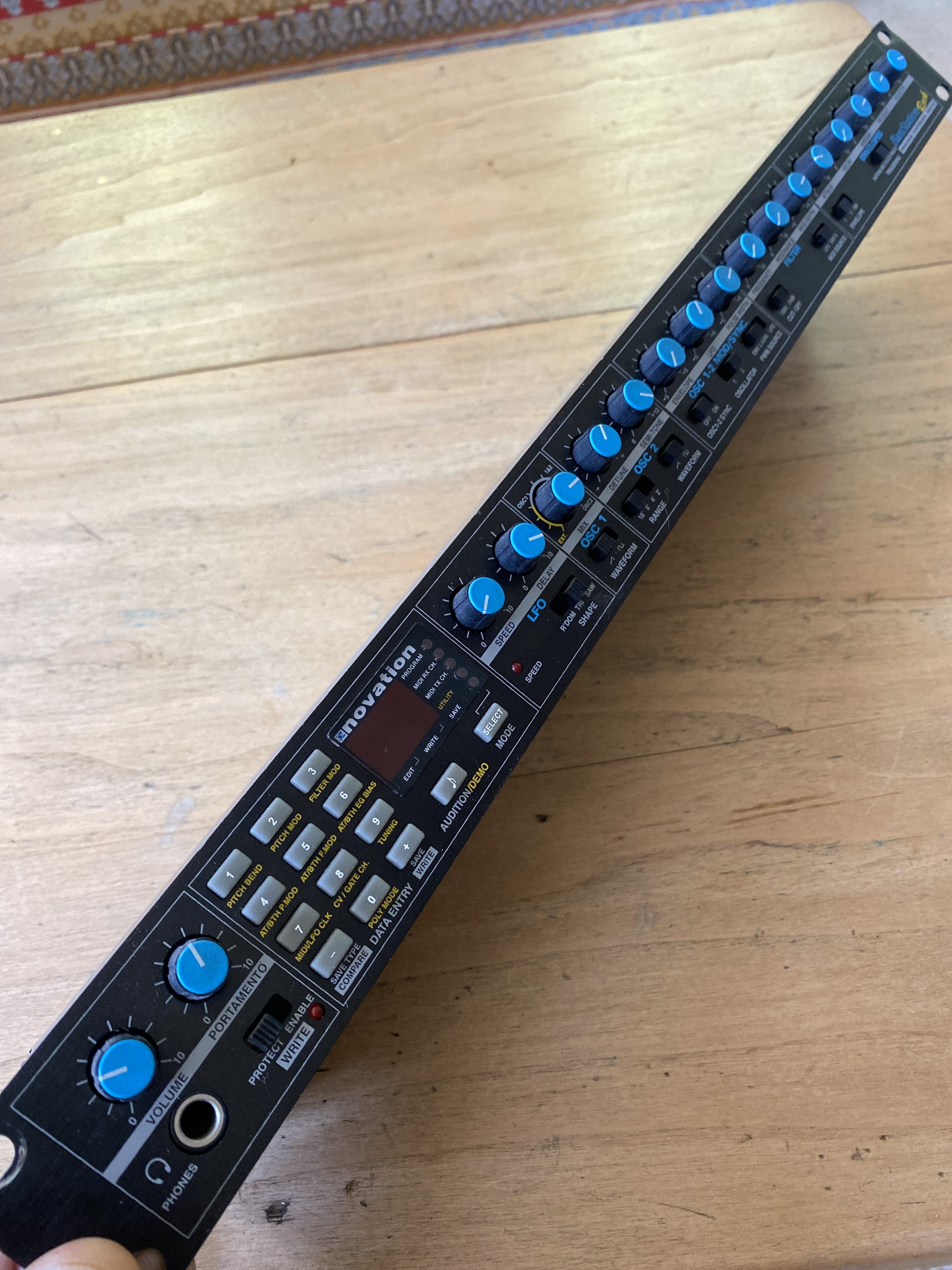Novation BassStation Rack (14576)