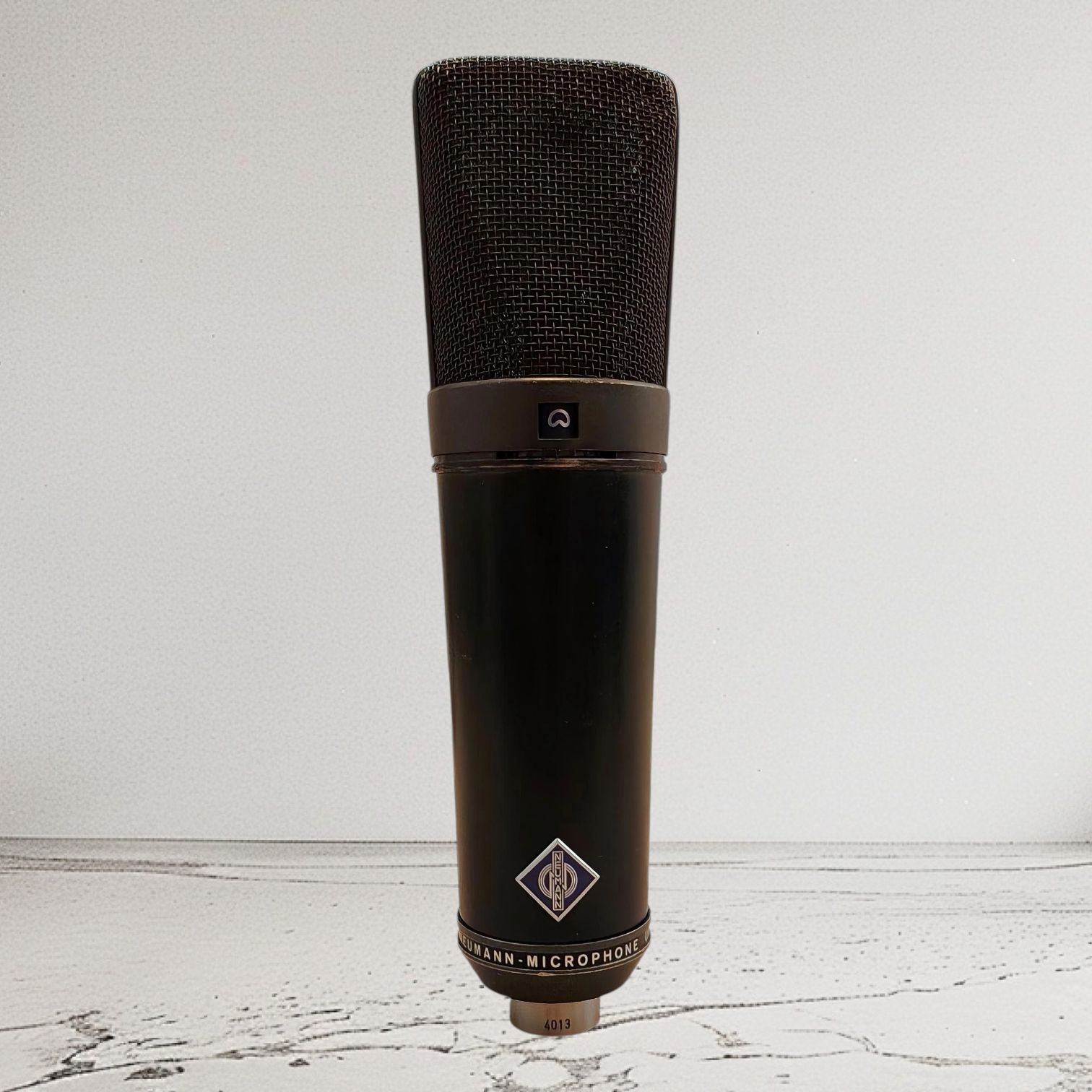 Vends Neumann u89i Mt années 1980