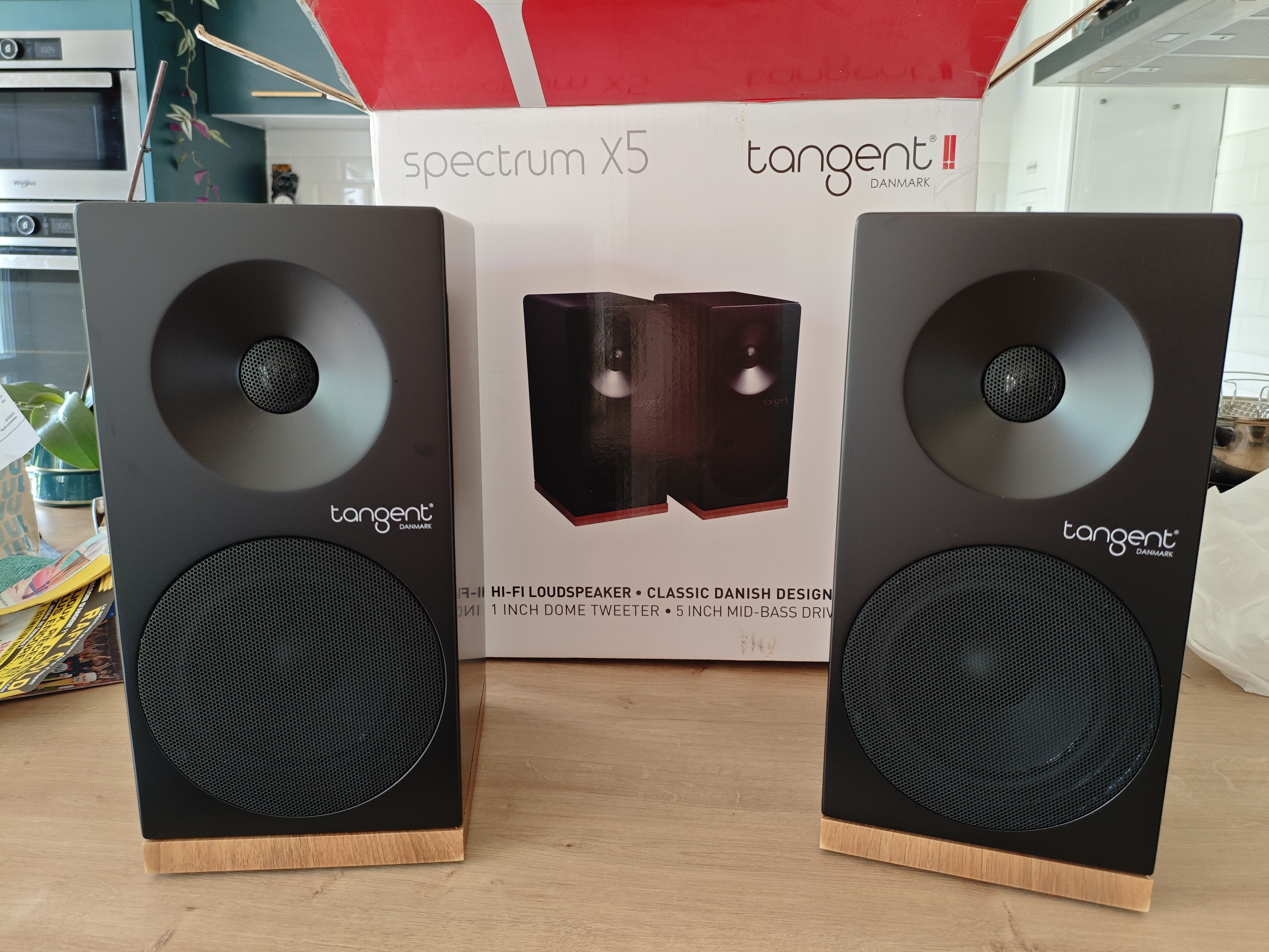 Tangent Spectrum X5 – Paire d'enceintes bibliothèque neuves