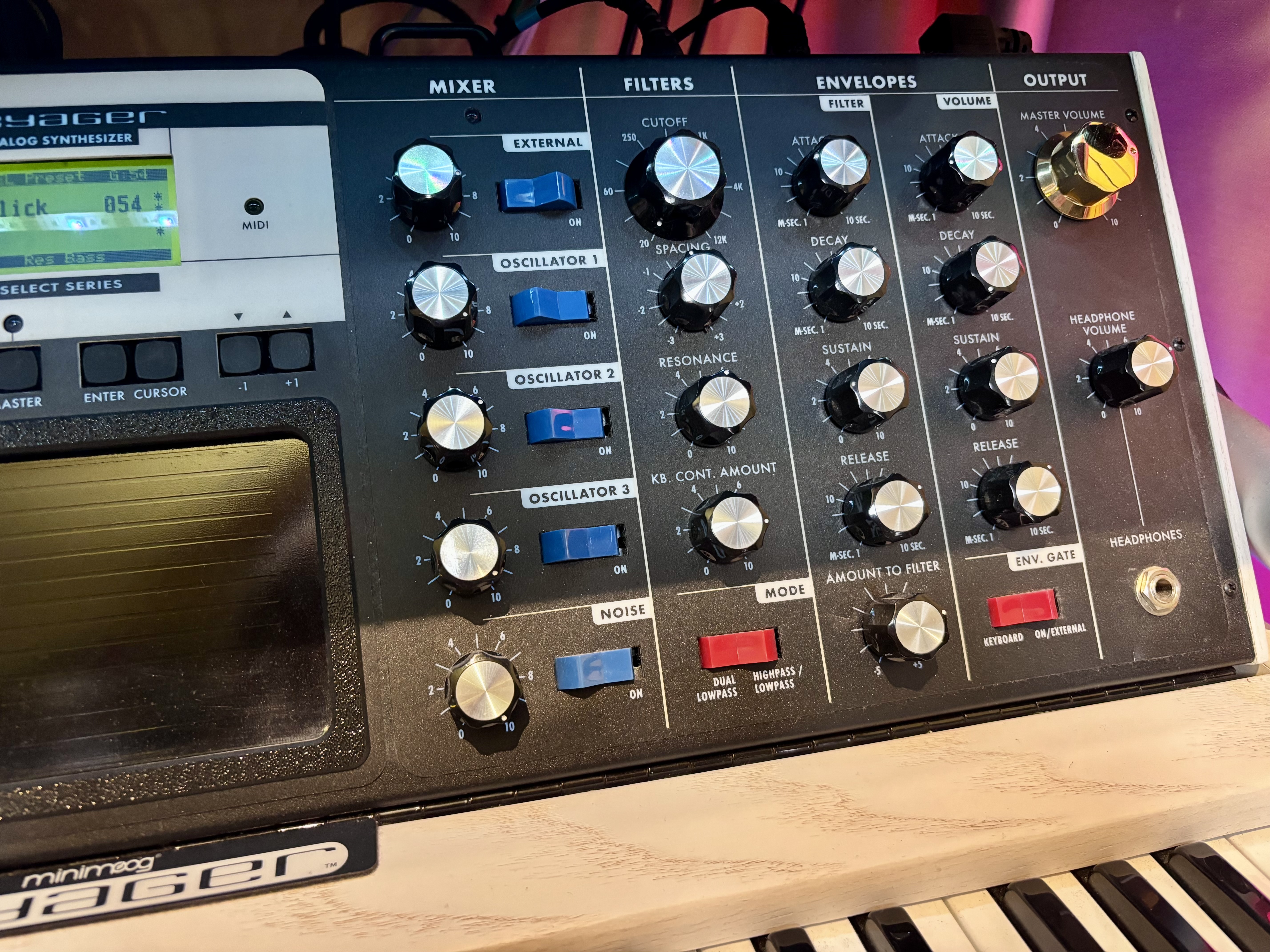 Moog Music Minimoog Voyager Electric Blue (36320)