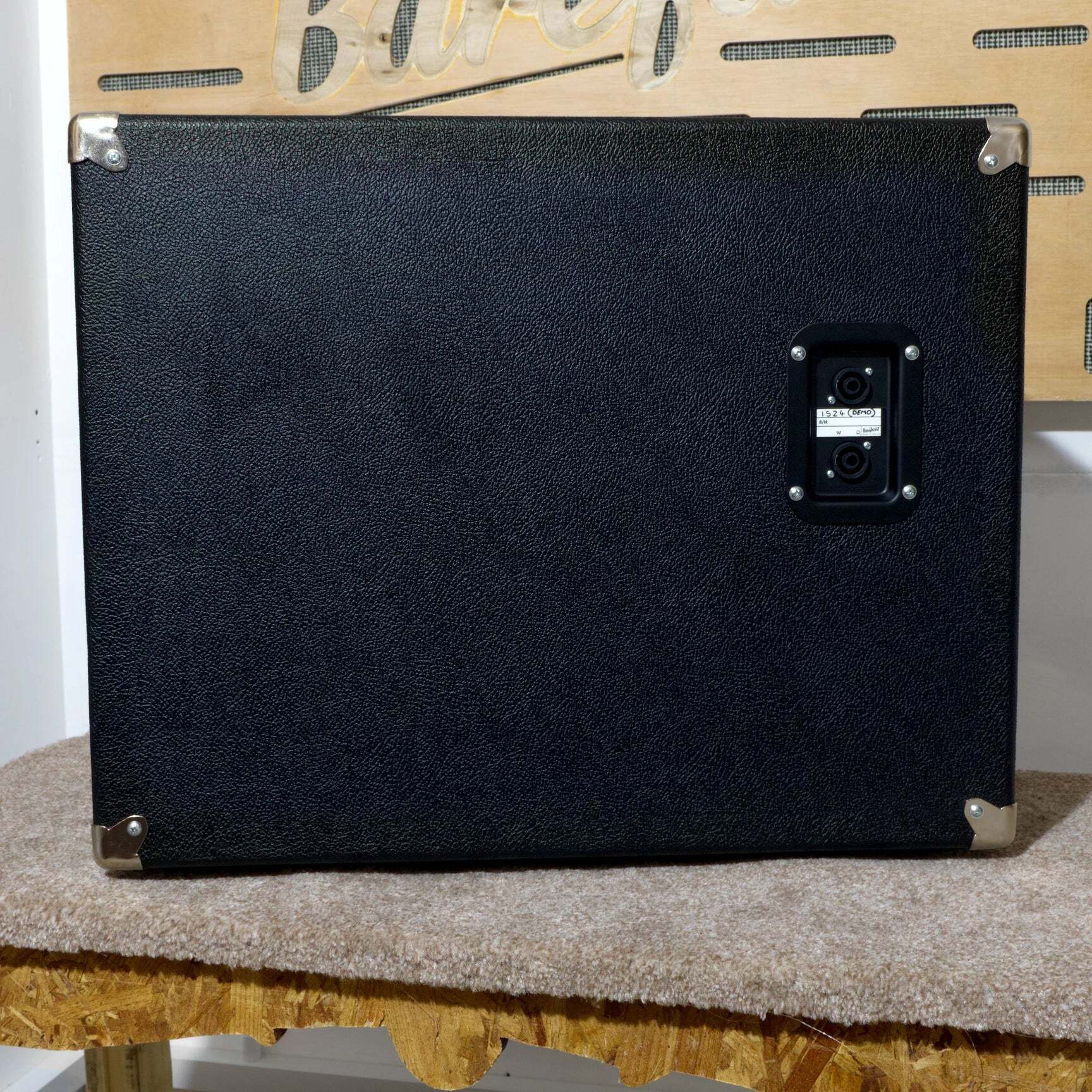 Barefaced 15:24 : 15-24REAR