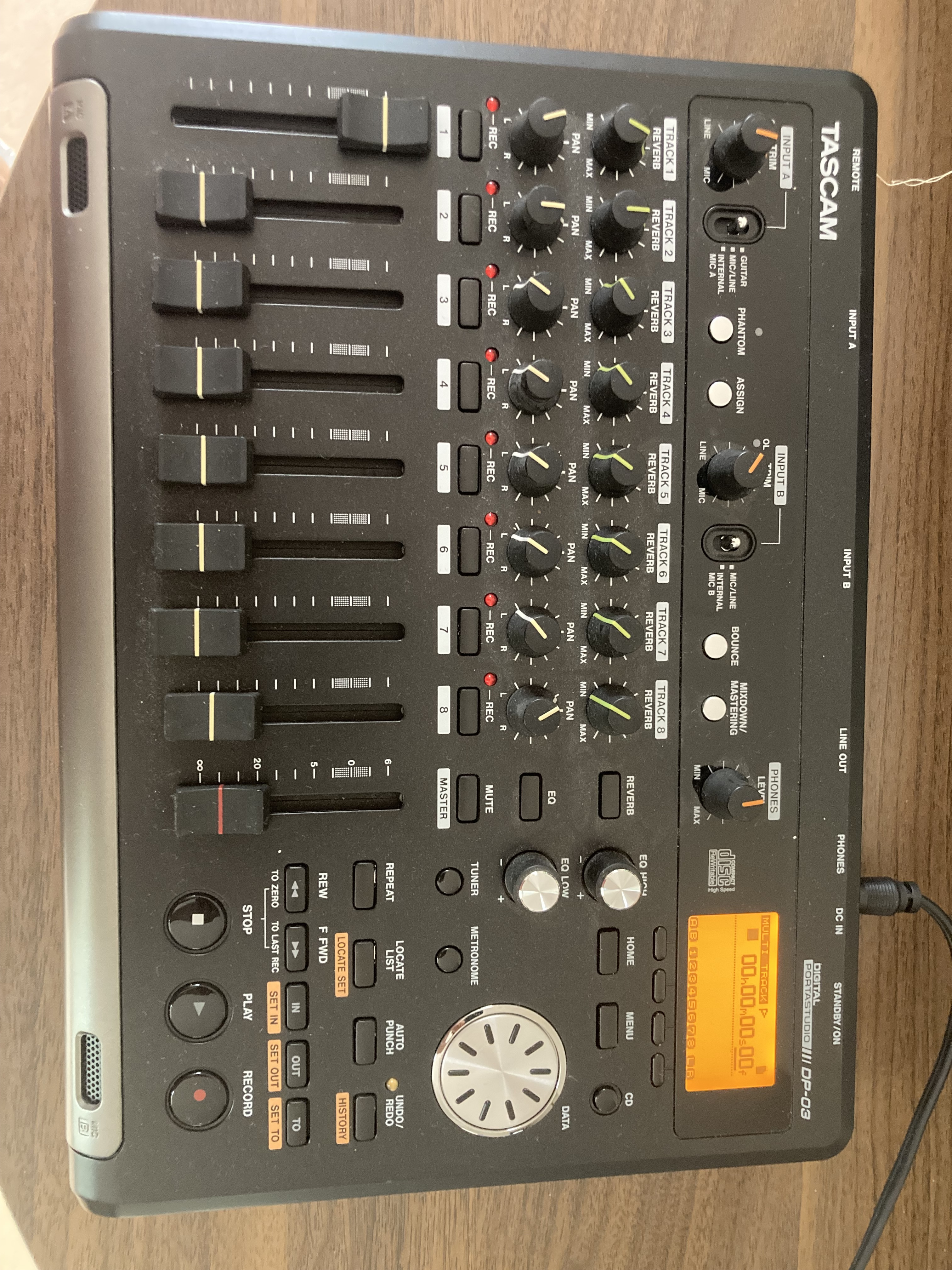 Vend TASCAM DP03 ( CD)