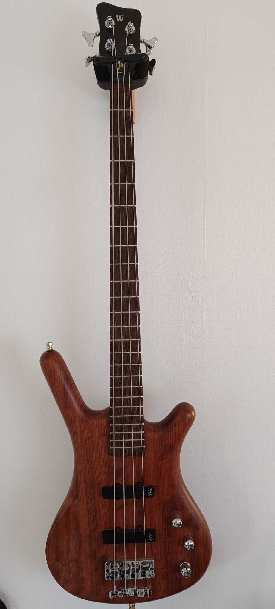 Warwick bubinga Corvette 4 cordes