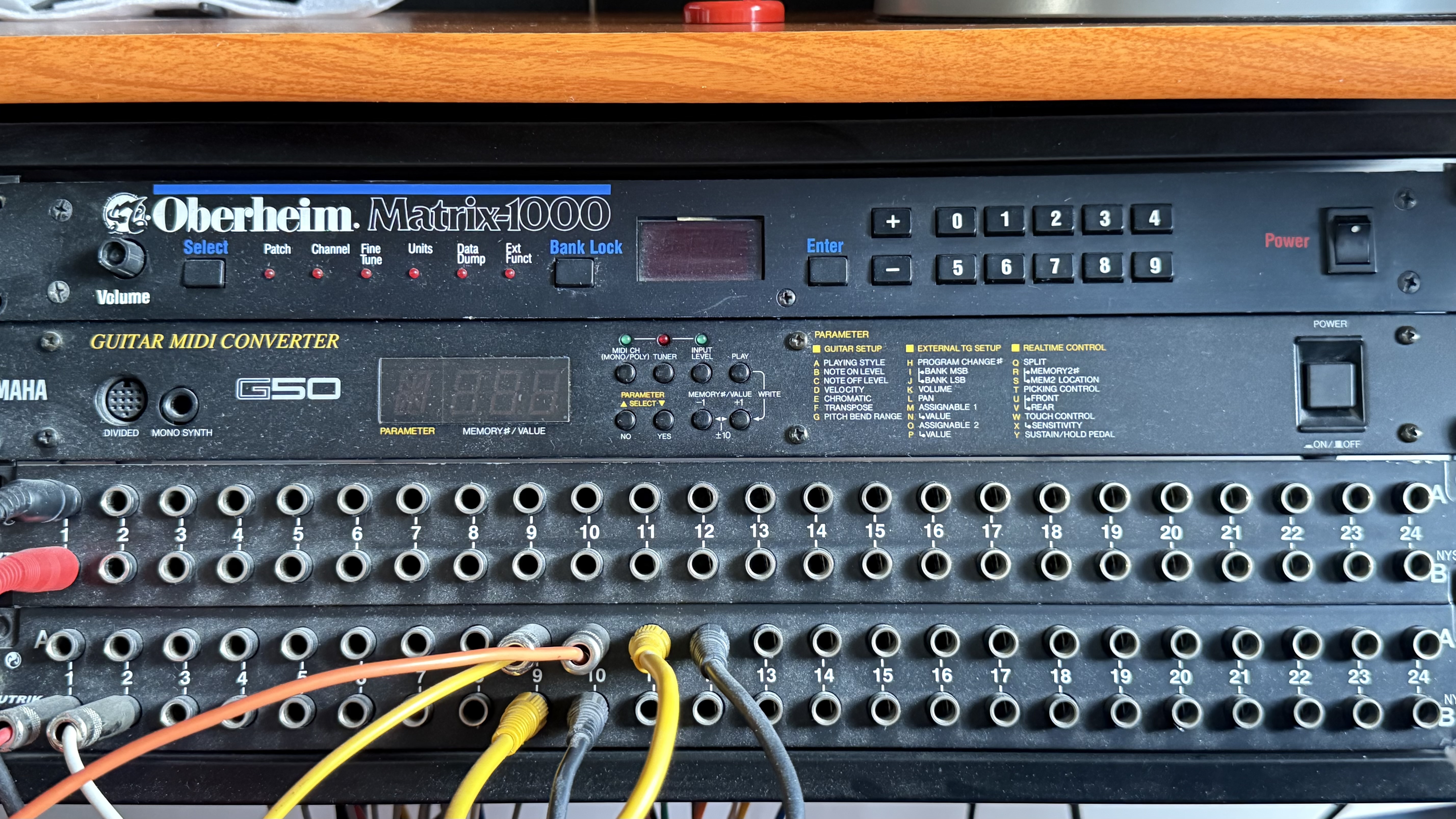 Oberheim Matrix-1000 