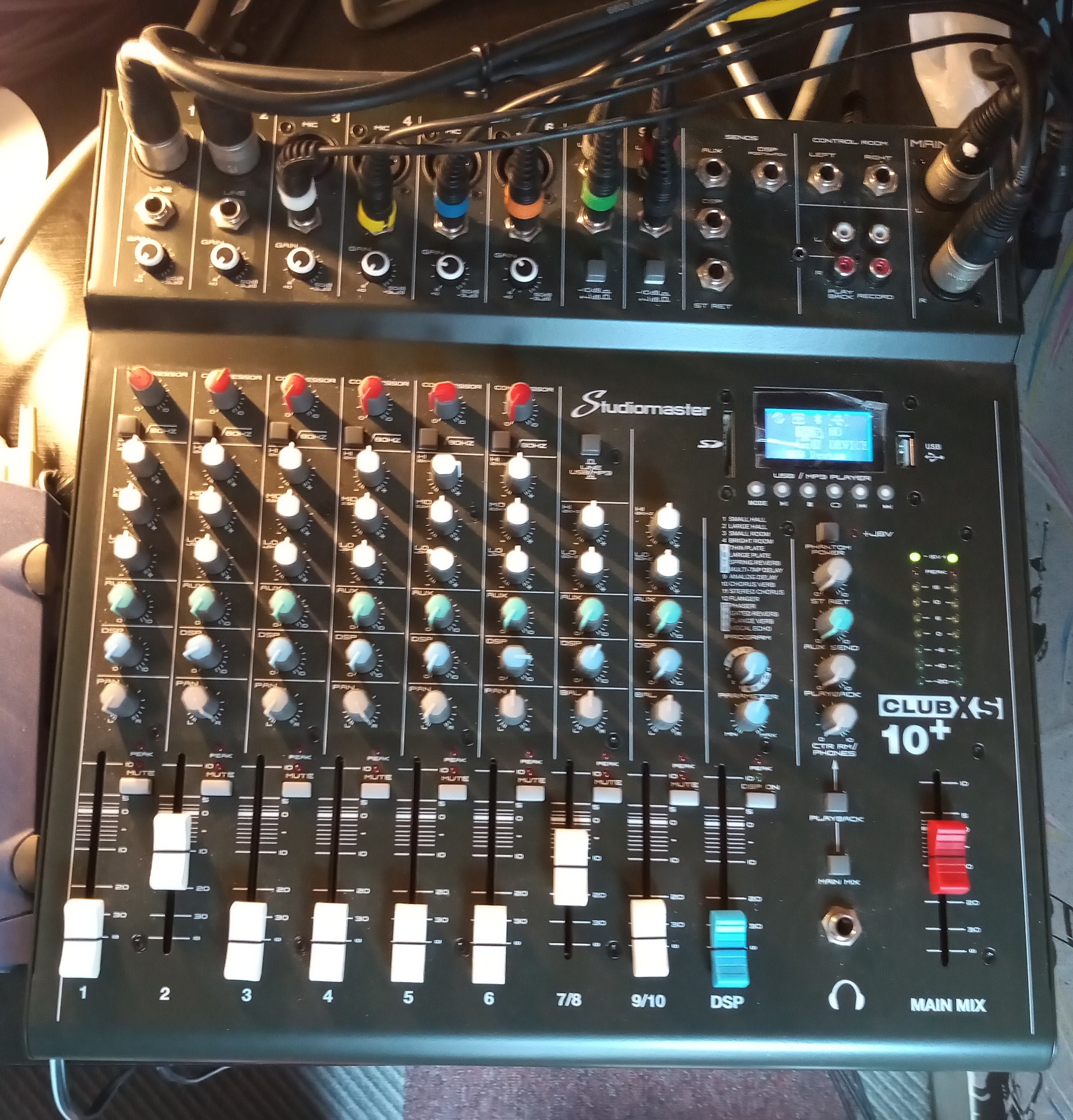 Vends table Studiomaster Club XS 10