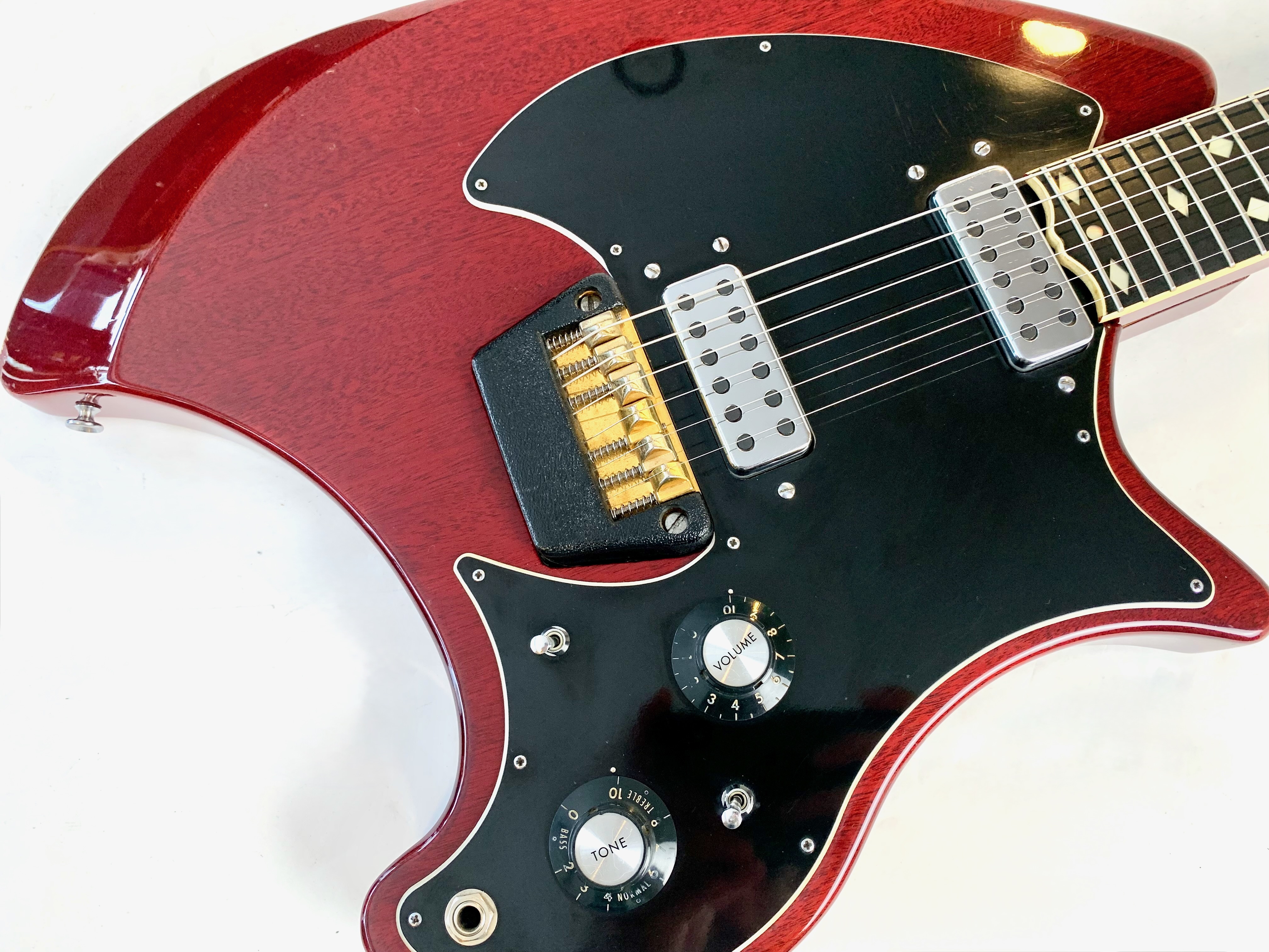 Ovation Breadwinner (8573)
