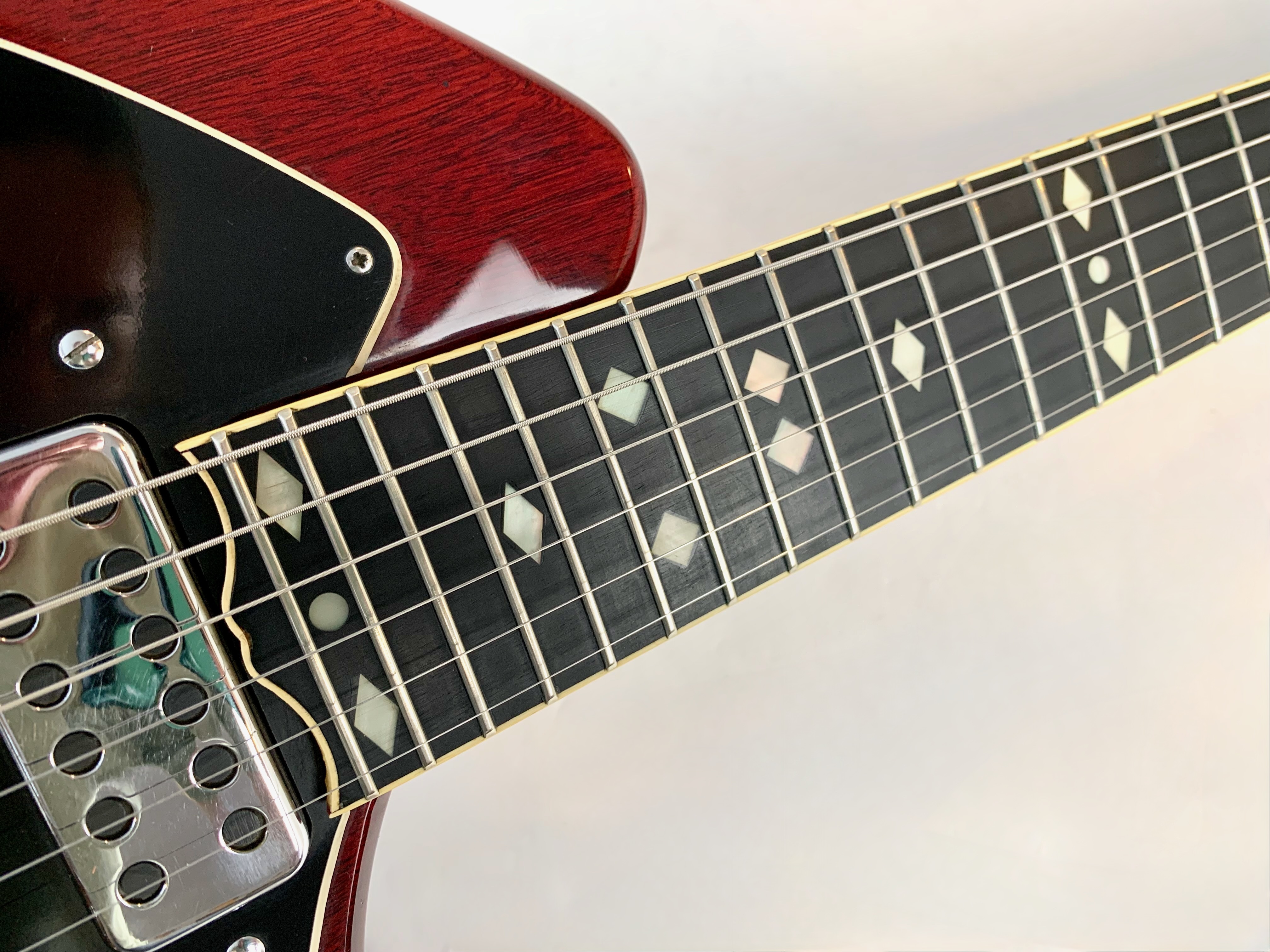 Ovation Breadwinner (89020)
