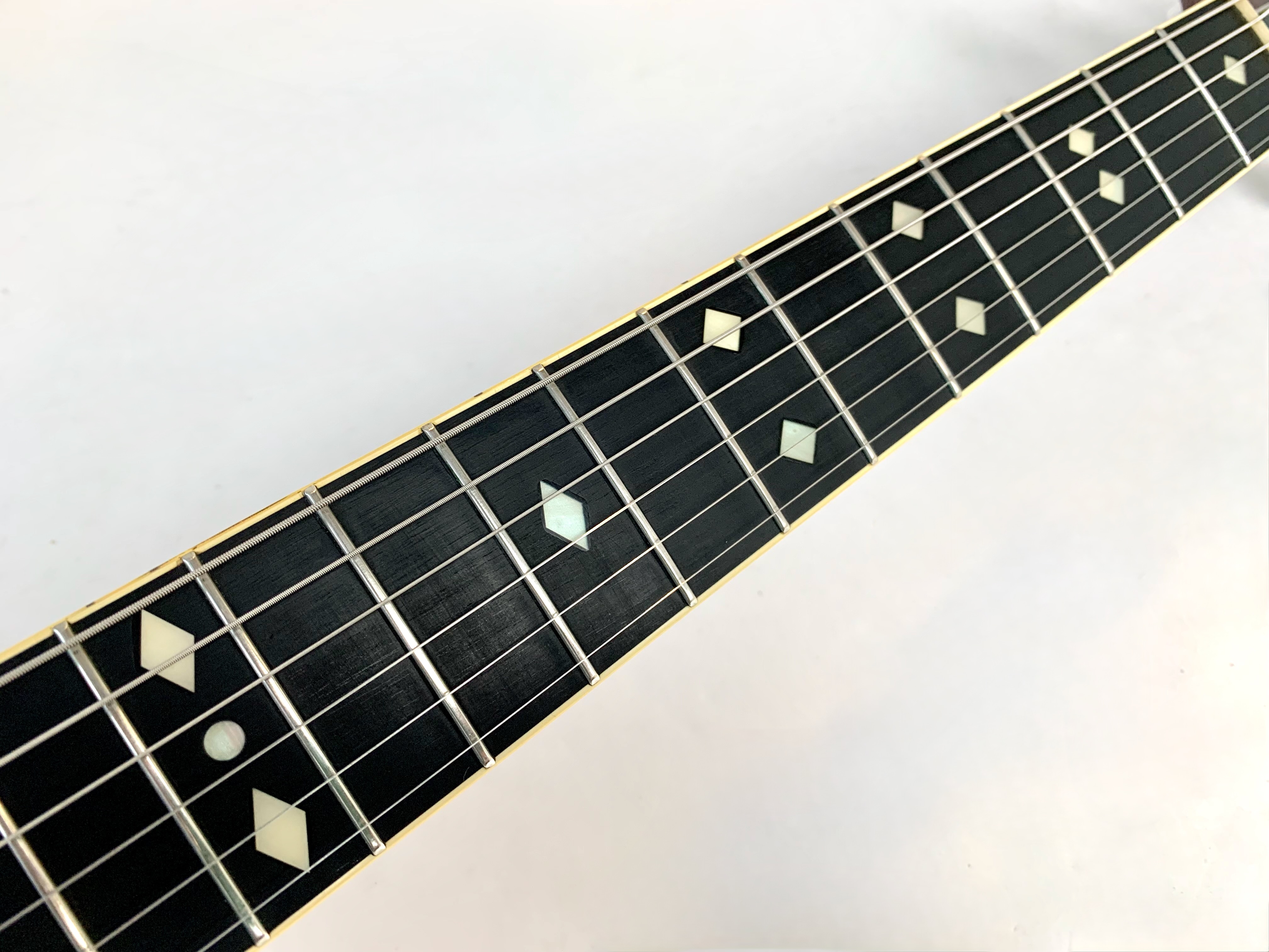 Ovation Breadwinner (41631)