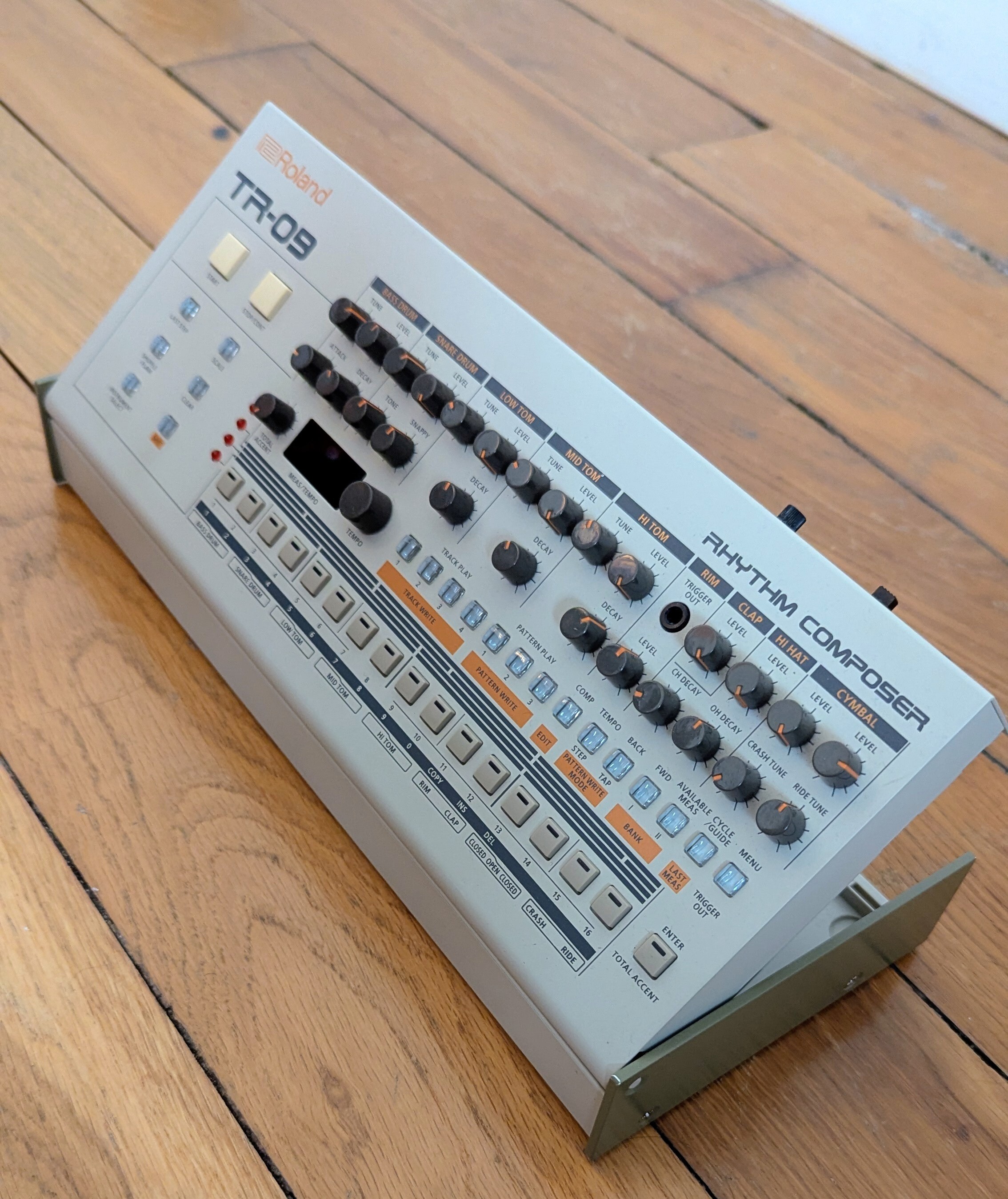 Roland TR-09 (97108)