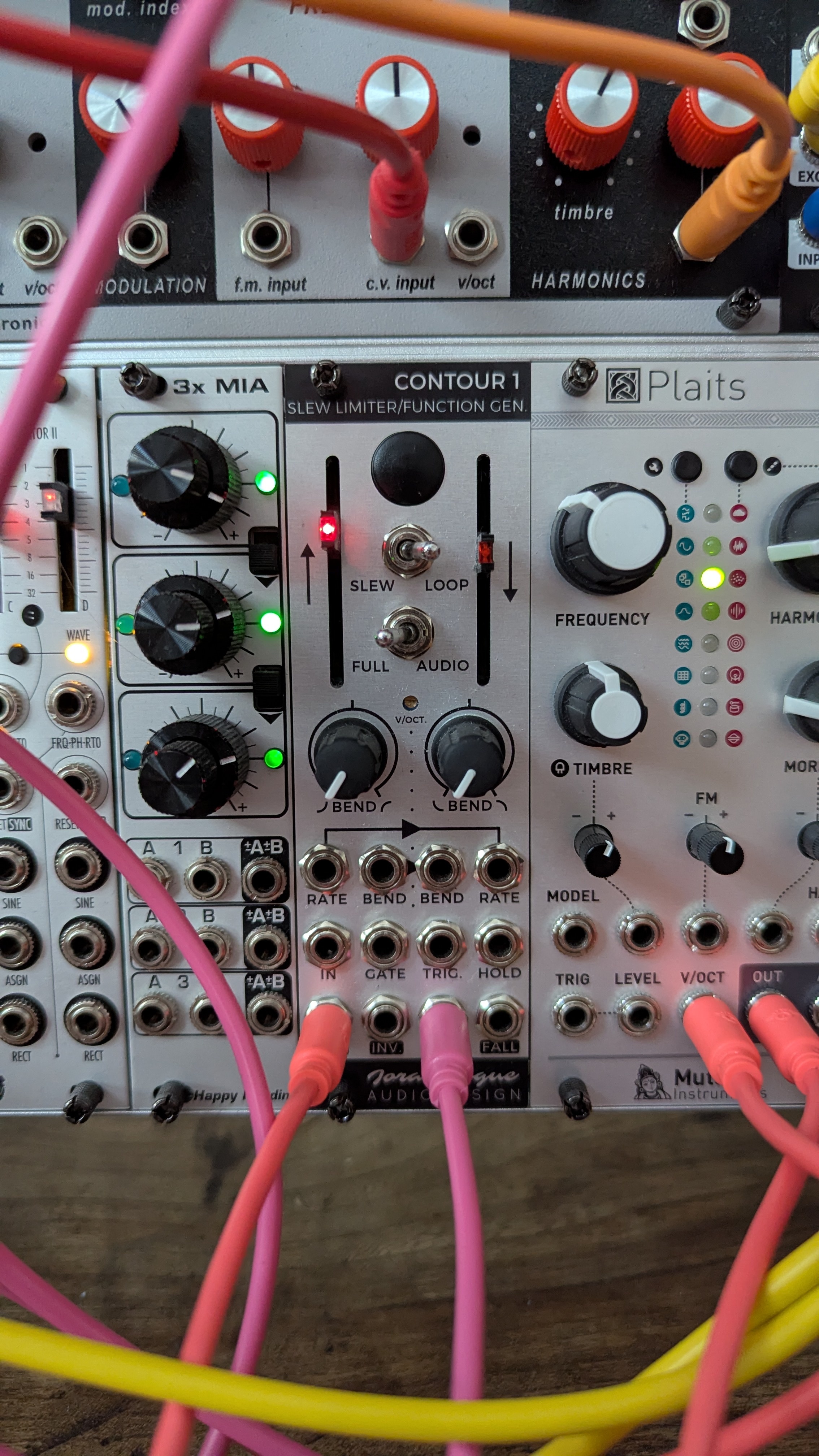 Vends Joranalogue Contour 1