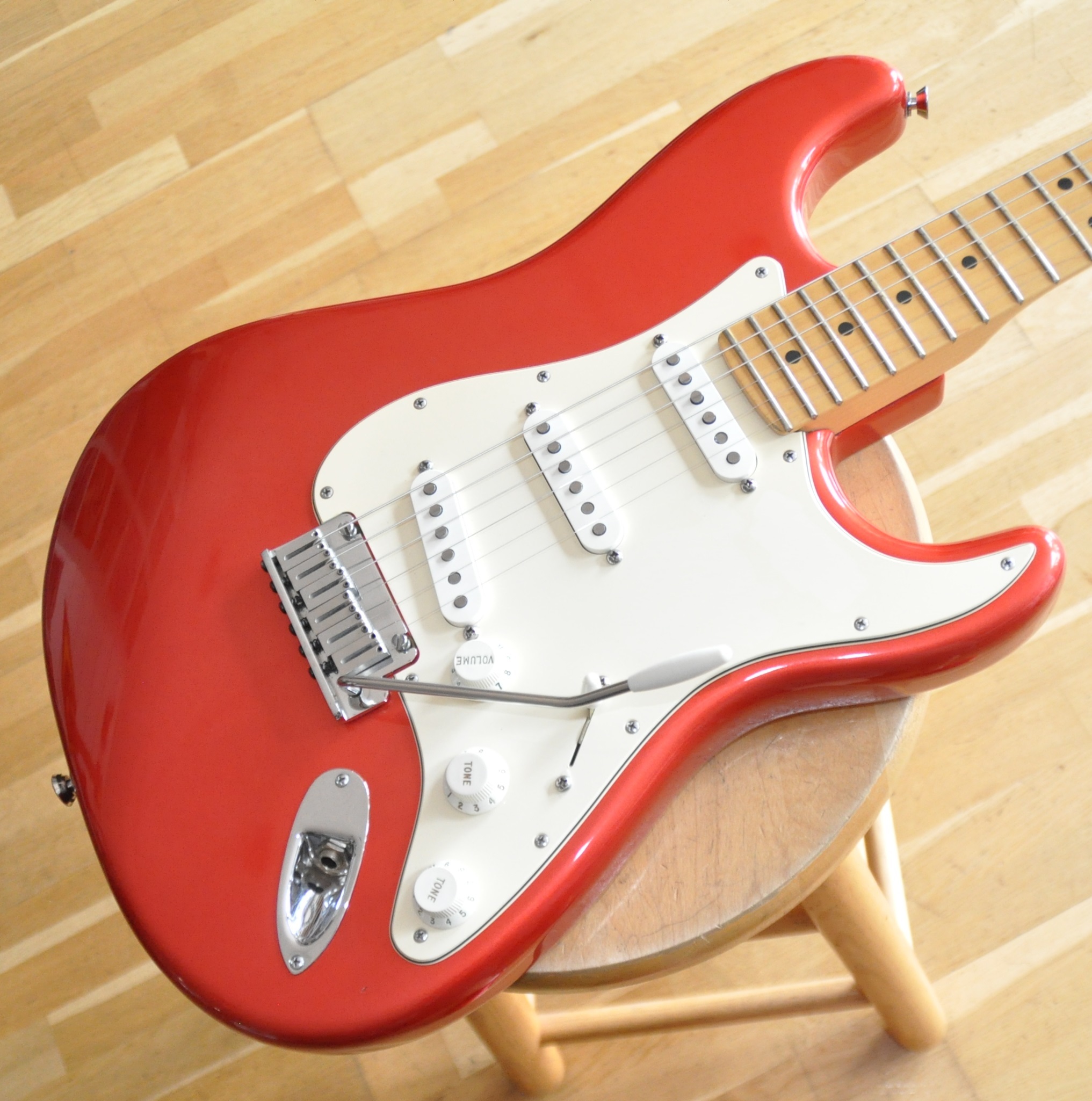 Fender American Standard Stratocaster Chrome Red (2001)