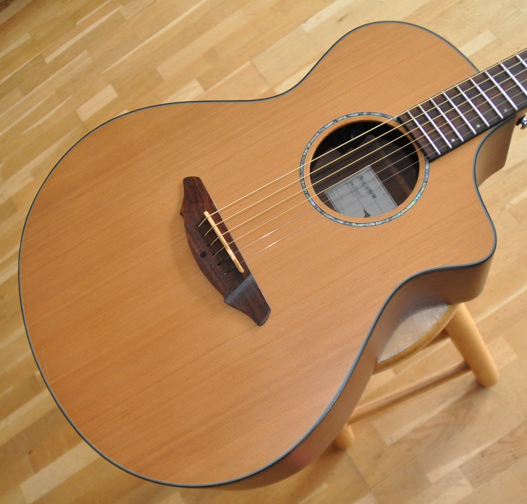 Breedlove Solo C350 CRe (2009 Made In Korea)
